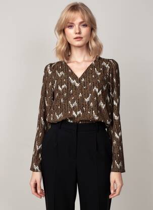 Moteriškas marškinys juodas VERO MODA moteris