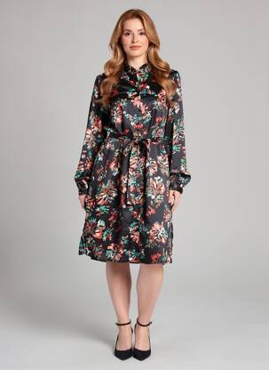 Pusilgių suknelė col v juodas VERO MODA moteris