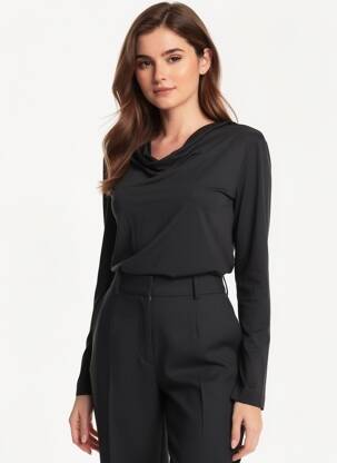 T-marškinys juodas ASTRID BLACK LABEL moteris