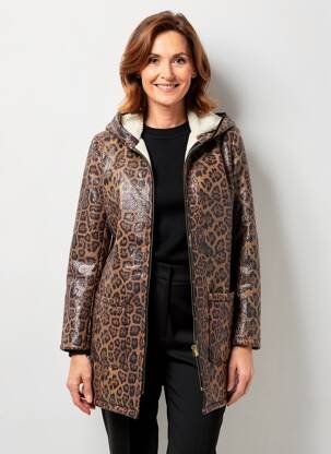 Ilgas paltas su gobtuvu su gobtuvu rudas ESTEL COLLECTION moteris