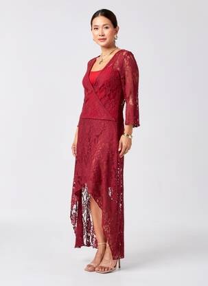 Ilga suknelė centrinė iškirptė 3/4 rankovės raudona LONDON LOOK moteris
