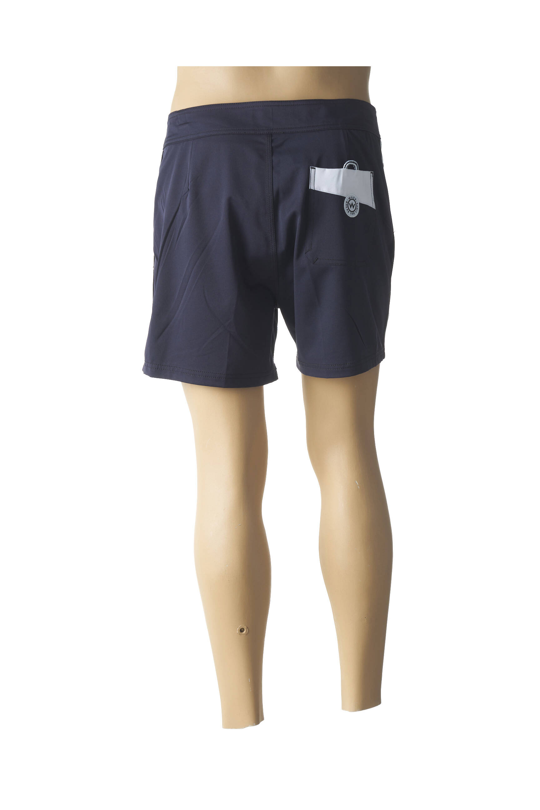 Maudymosi šortas popelinos audinys, kuris pasižymi lygiu ir tankiu paviršiumi. pilka WAXX vyras