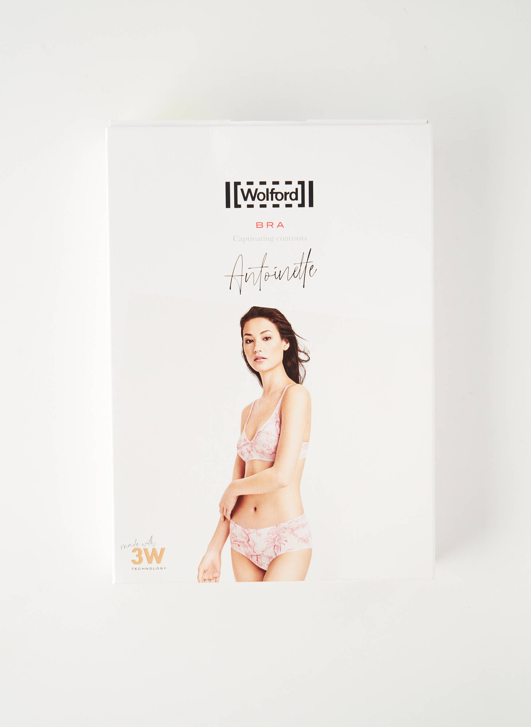 Liemenėlė be rėmo aukšti trikampiai bežinis WOLFORD moteris