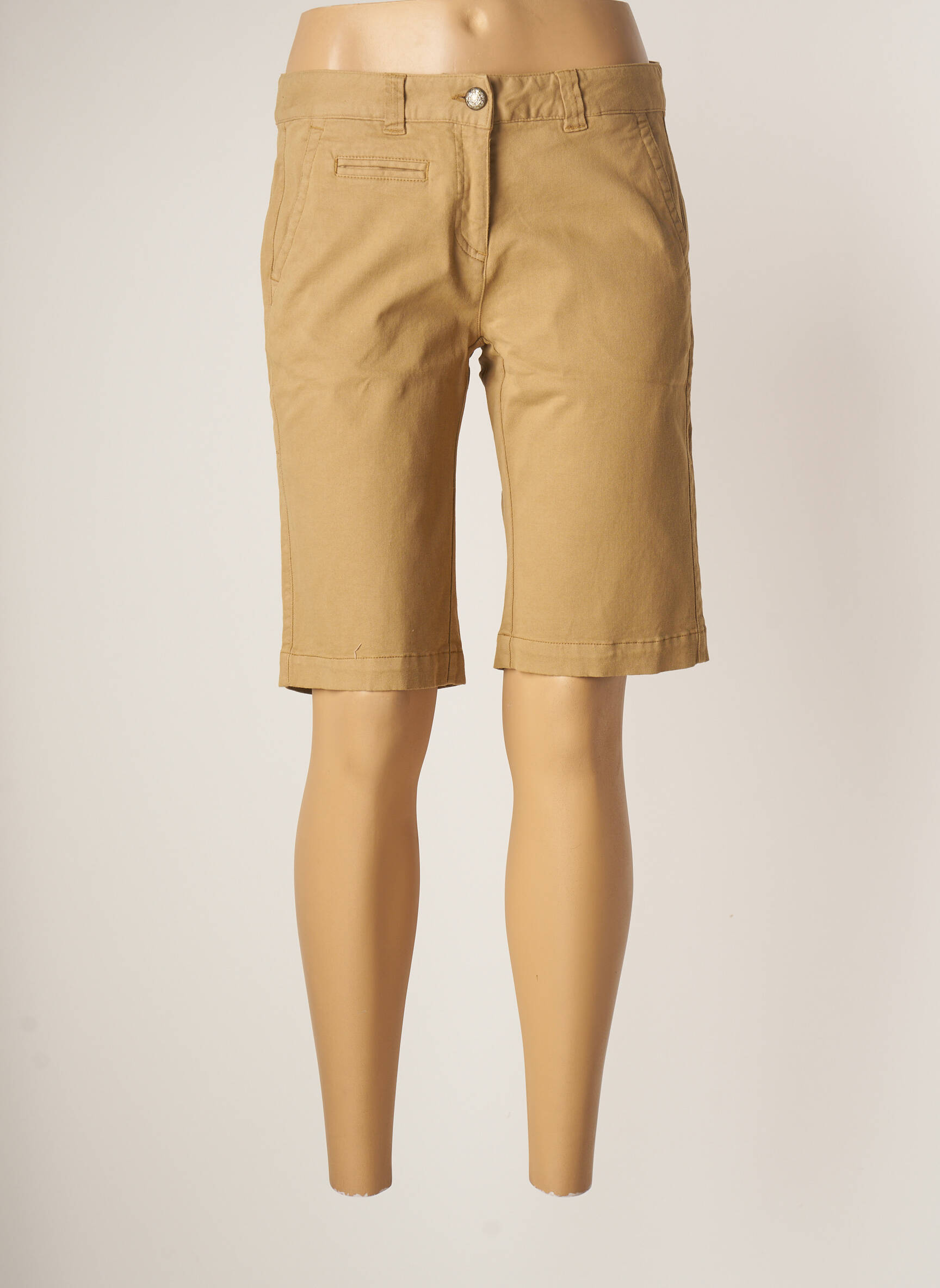Bermudas tiesi kirpimas normala dydis bežinis 0039 ITALY moteris