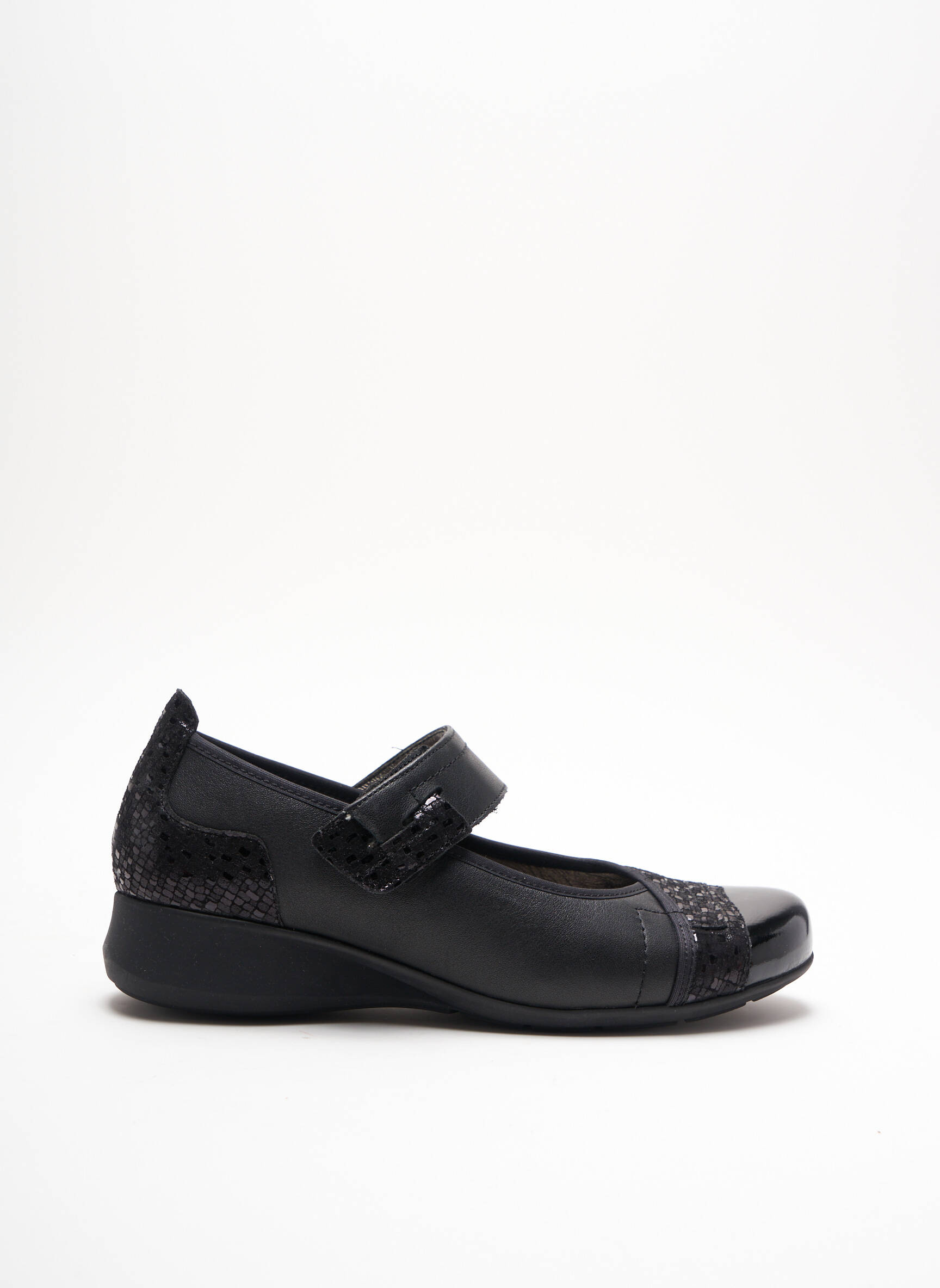 Balerinos velcro užsegimas plokščias kulnas iki 3 cm juodas PEDI GIRL moteris