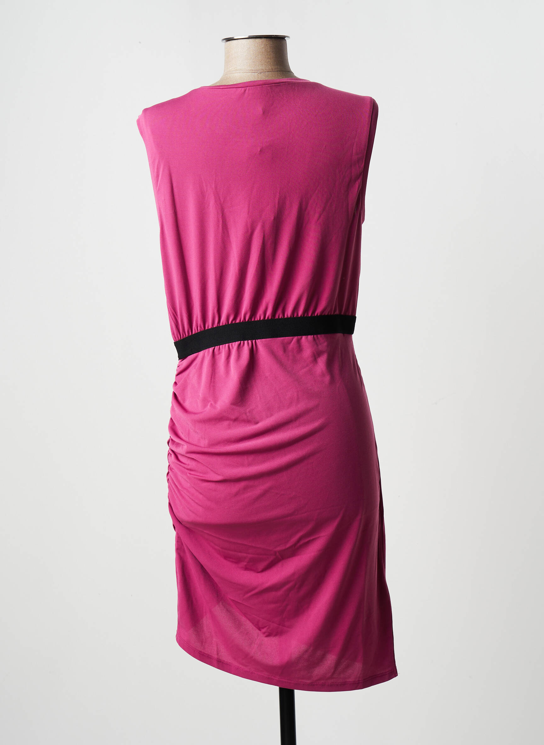 Pusilgių suknelė be rankų be rankų rožinė BCBGMAXAZRIA moteris