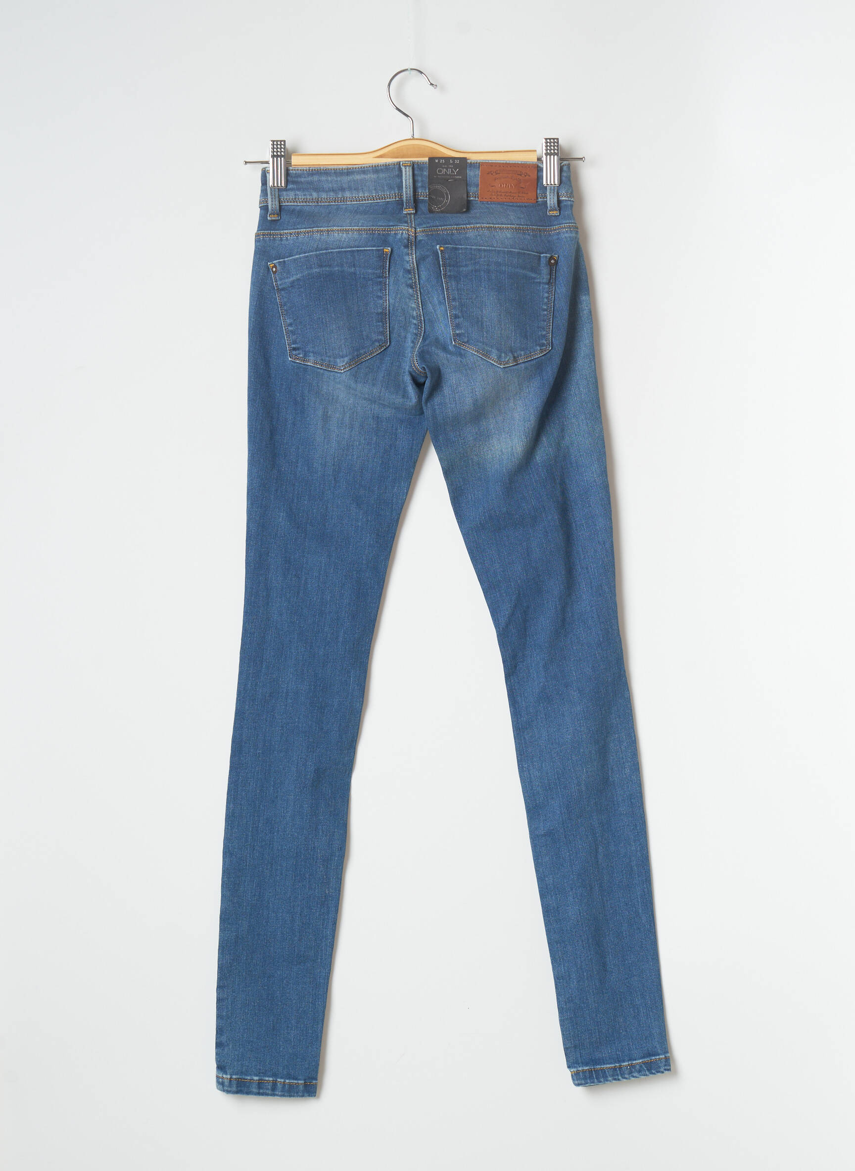 Lieknos džinsai mėlyna ONLY moteris