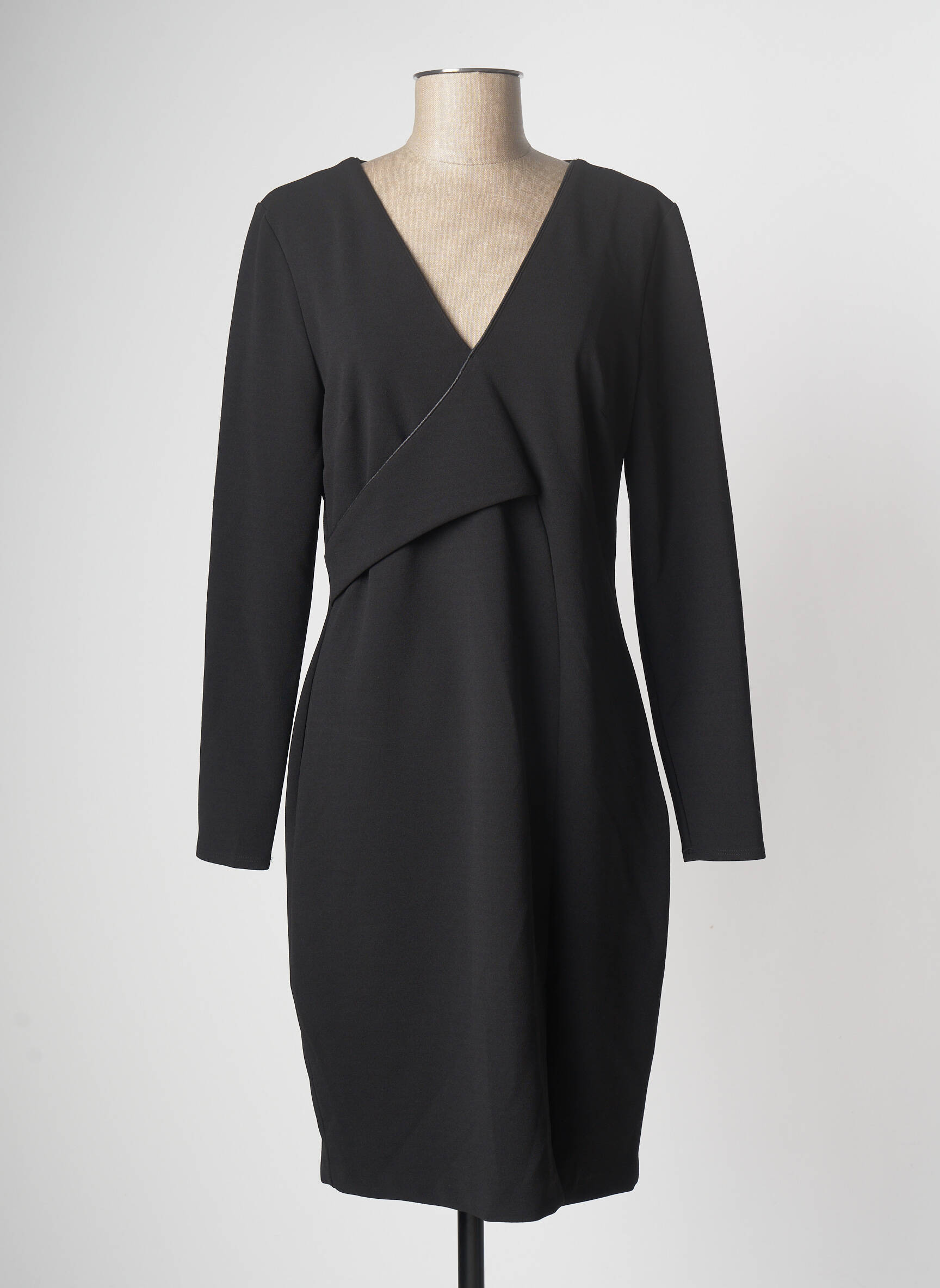 Pusilgių suknelė juodas ASTRID BLACK LABEL moteris