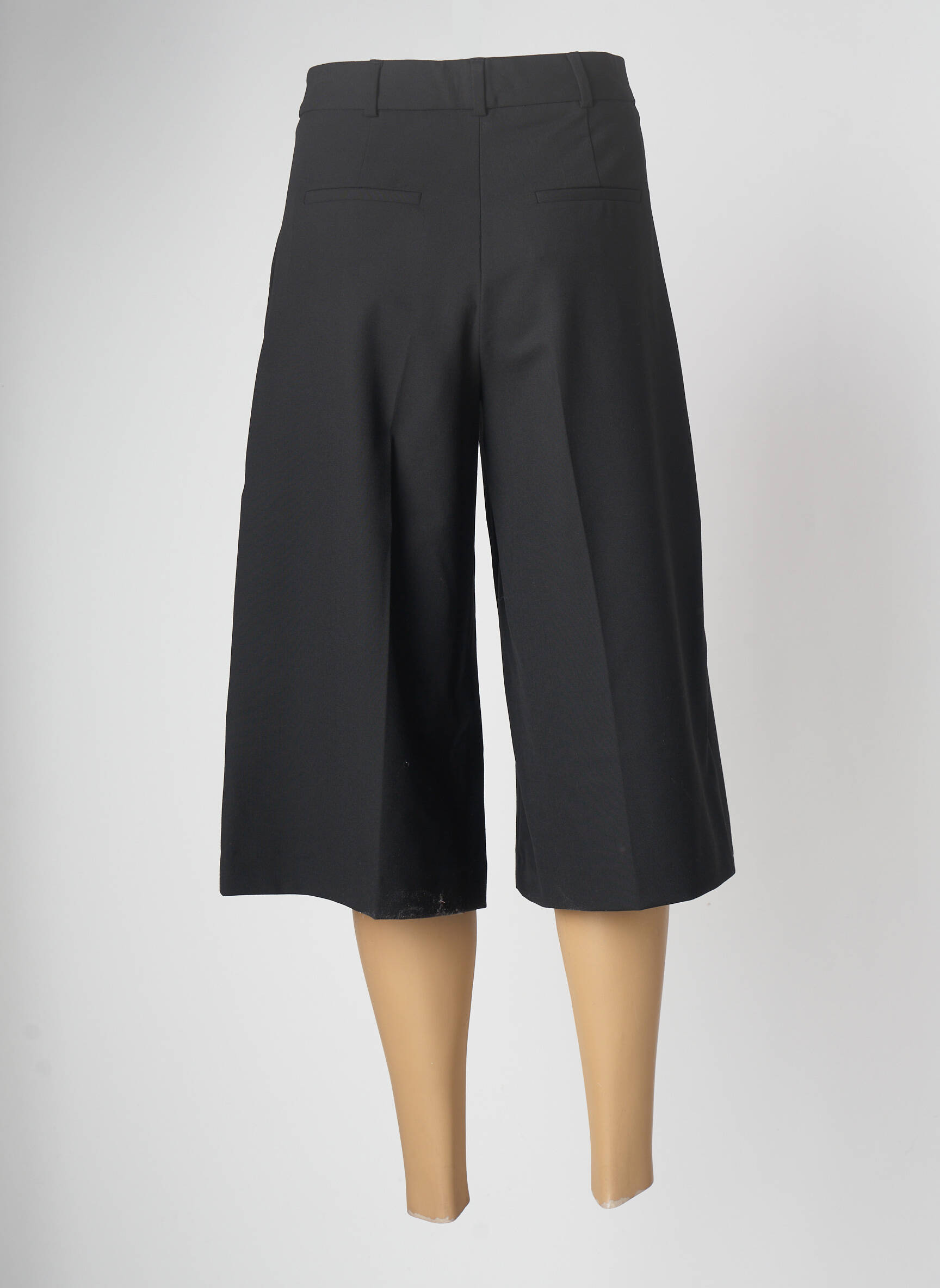Bermudas juodas DEVERNOIS moteris
