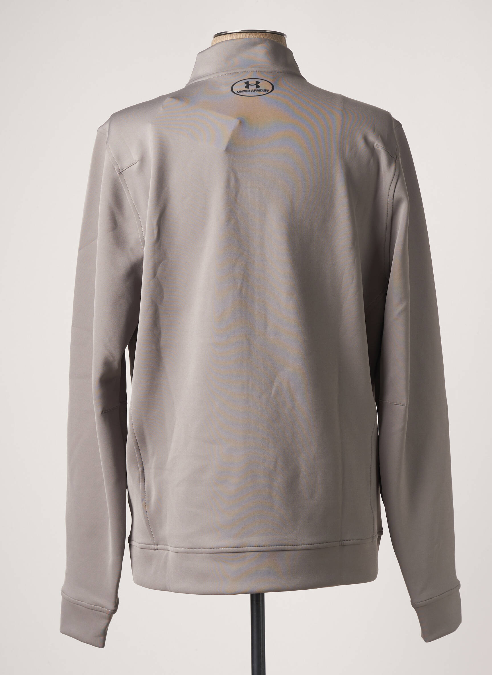 Mikroskopas daugiaspalvis UNDER ARMOUR vyras