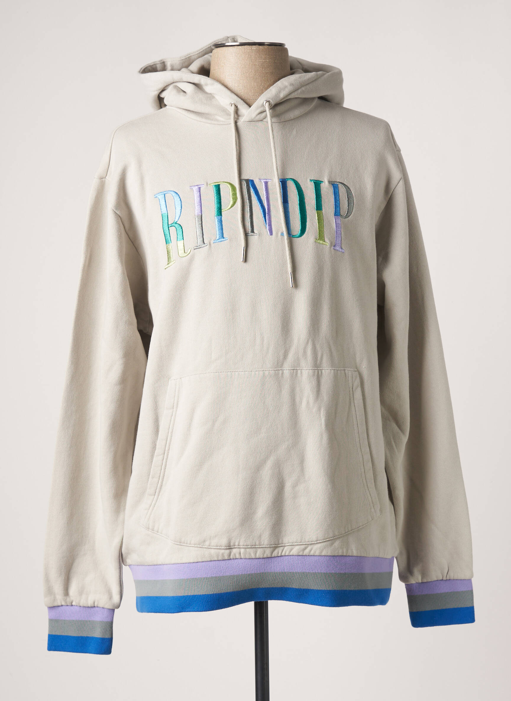 Mikroskopas pilka RIPNDIP vyras