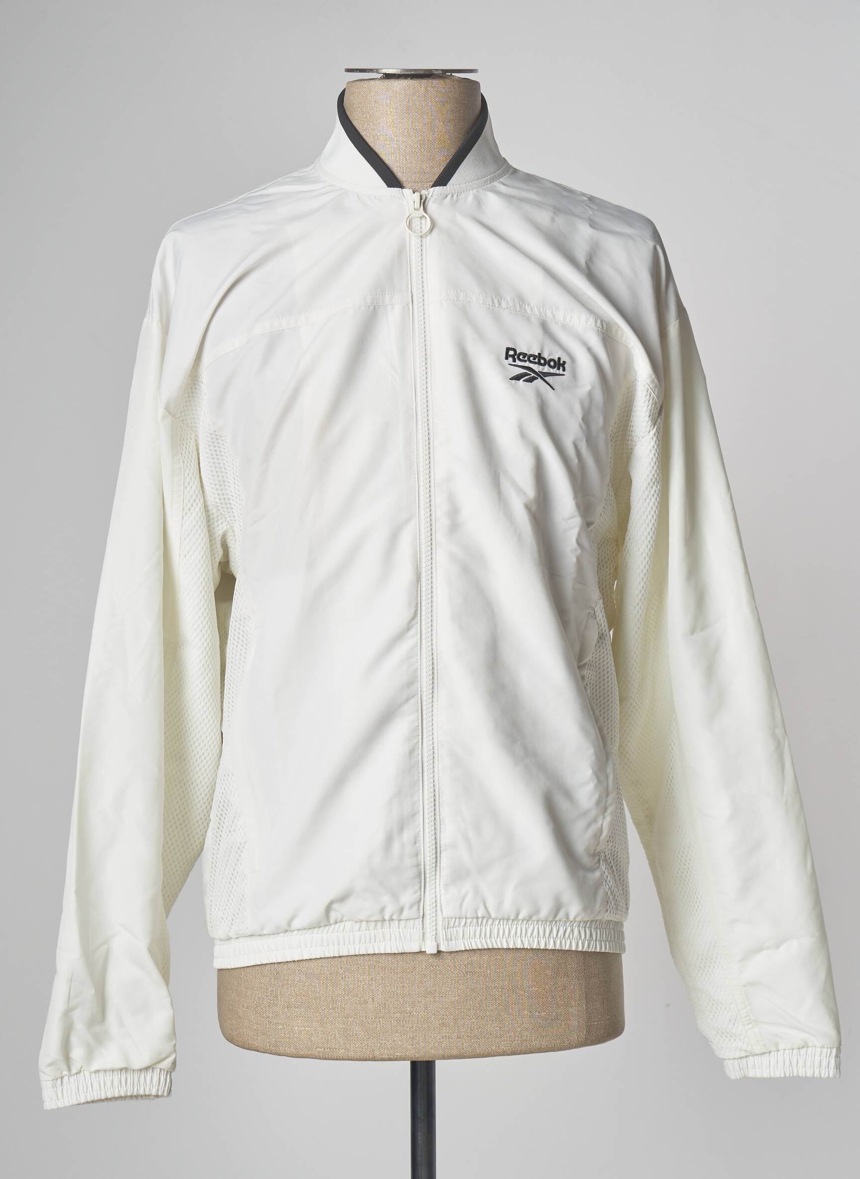 Vėjo nepraleidėjas baltas REEBOK vyras