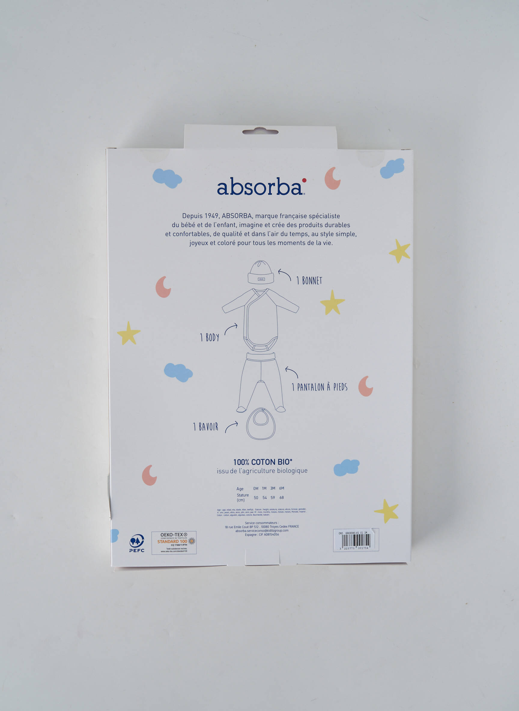 Įvairūs baltas ABSORBA vaikas
