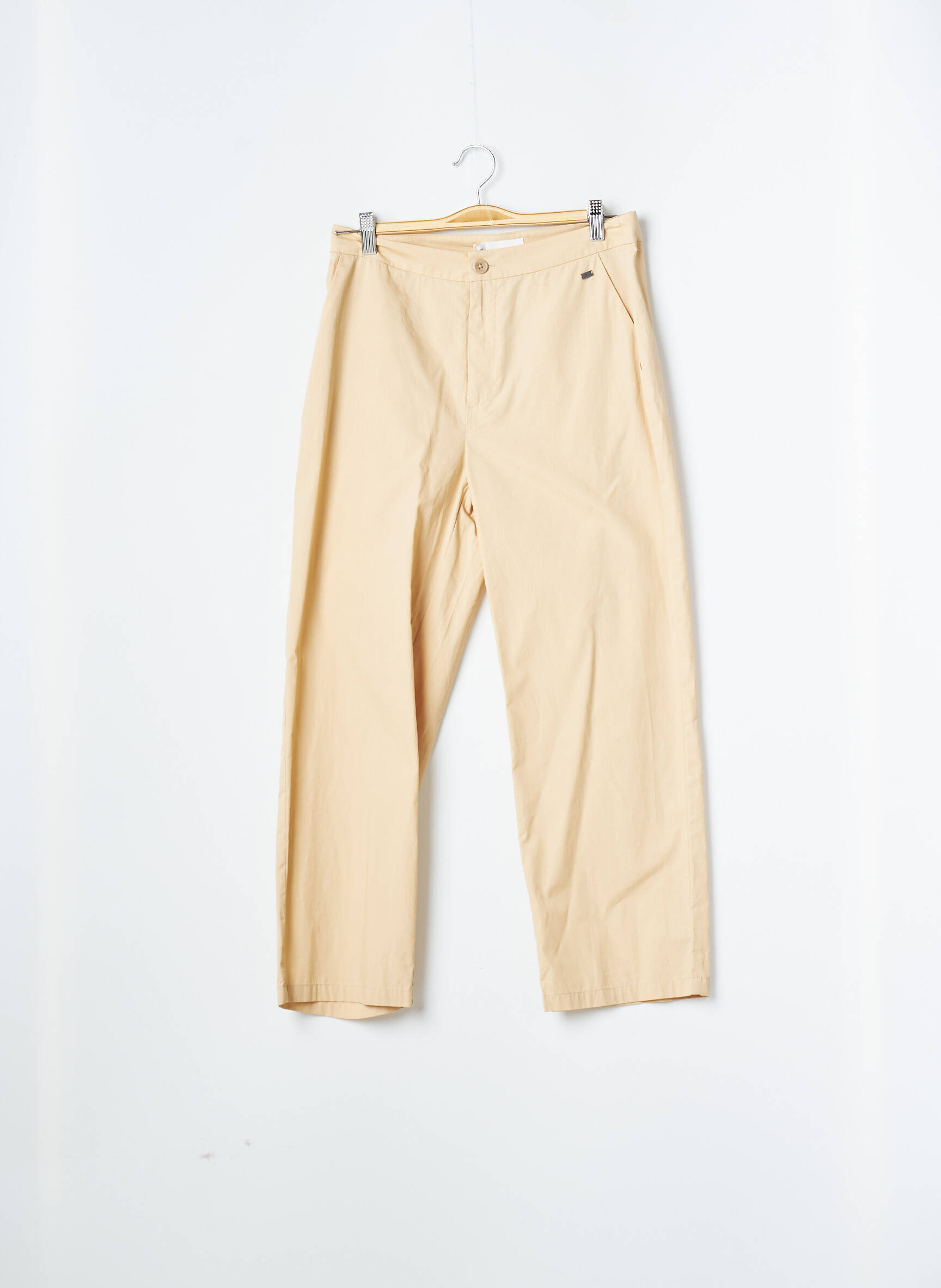 Pusilgių kelnių tiesi kirpimas normala dydis bežinis MEXX moteris