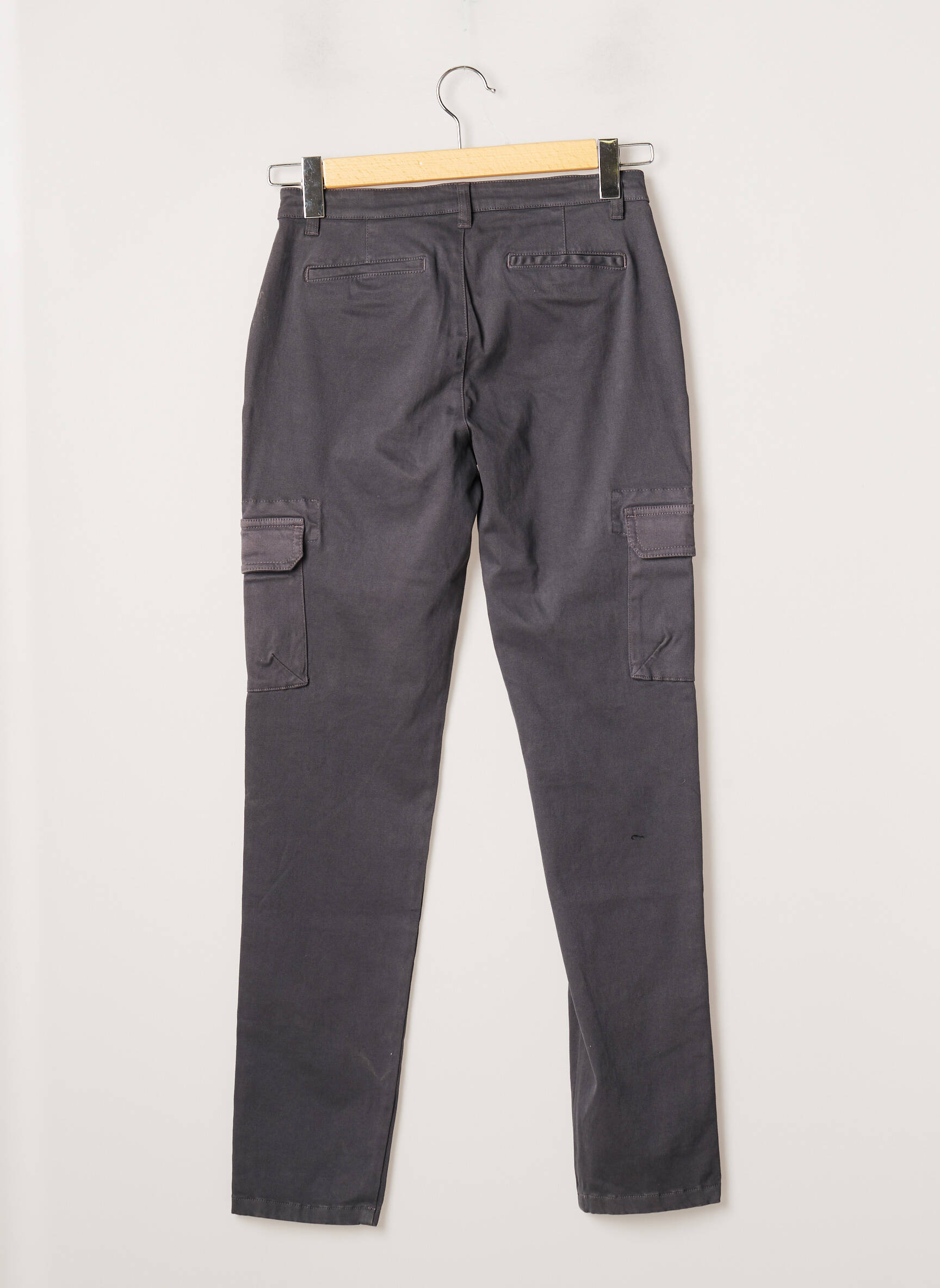 Pantalon uždarymas su užtrauktuku po mygtuku uždengimu normala dydis pilka MEXX moteris