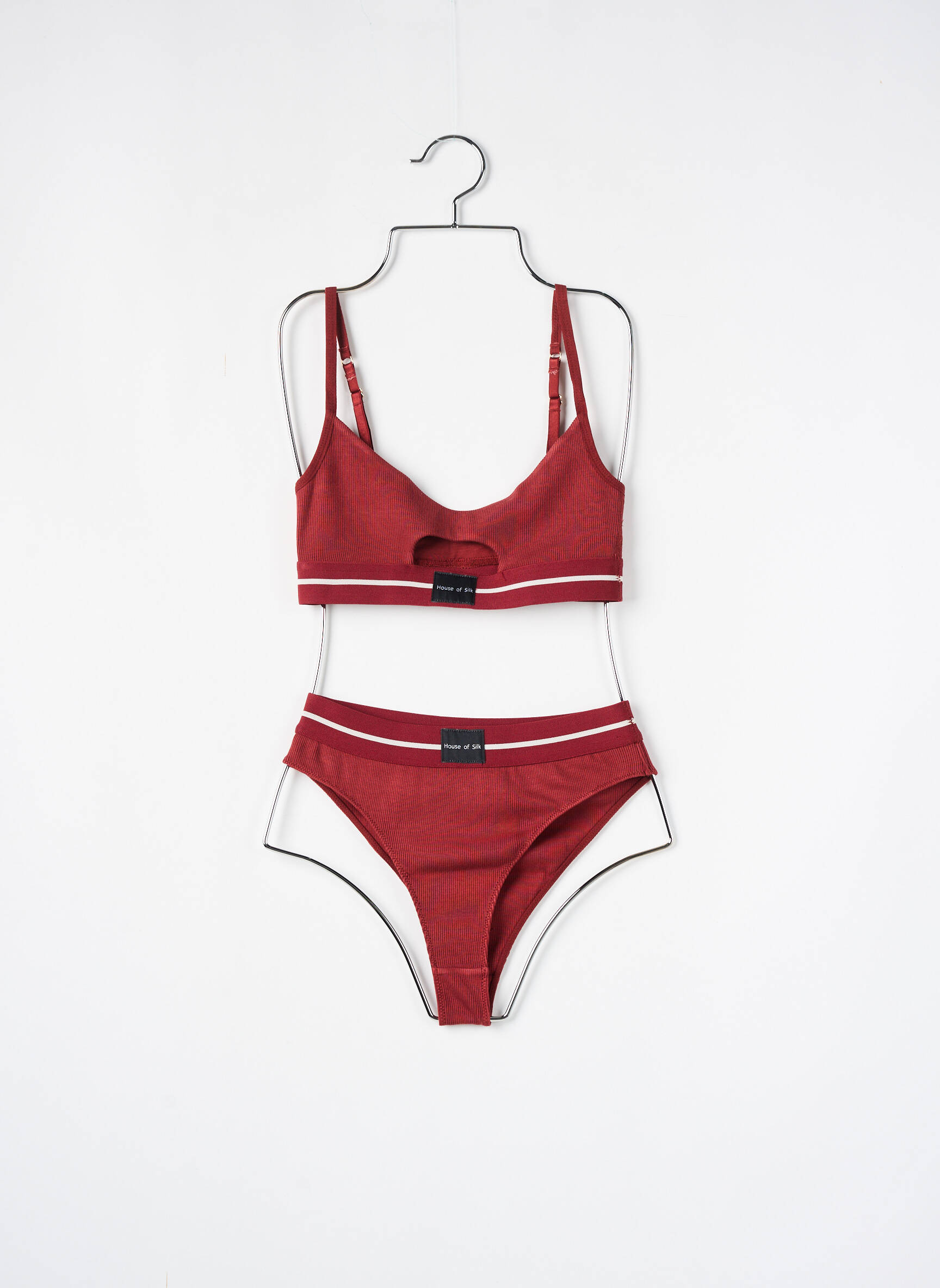 Lingerie rinkinys reguliuojamos elastinės petnešos raudona HOUSE OF SILK moteris
