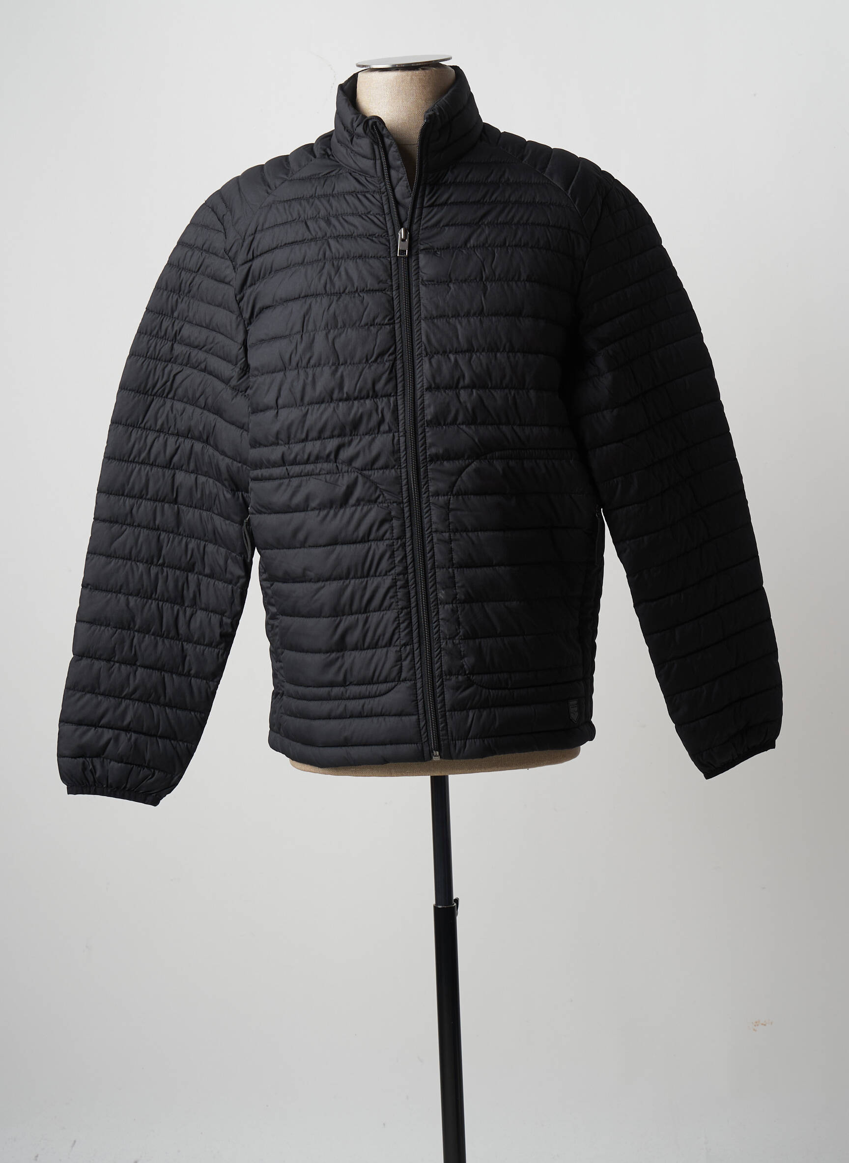 Pūkinė striukė ilgos rankovės be gobtuvų juodas JACK & JONES vyras