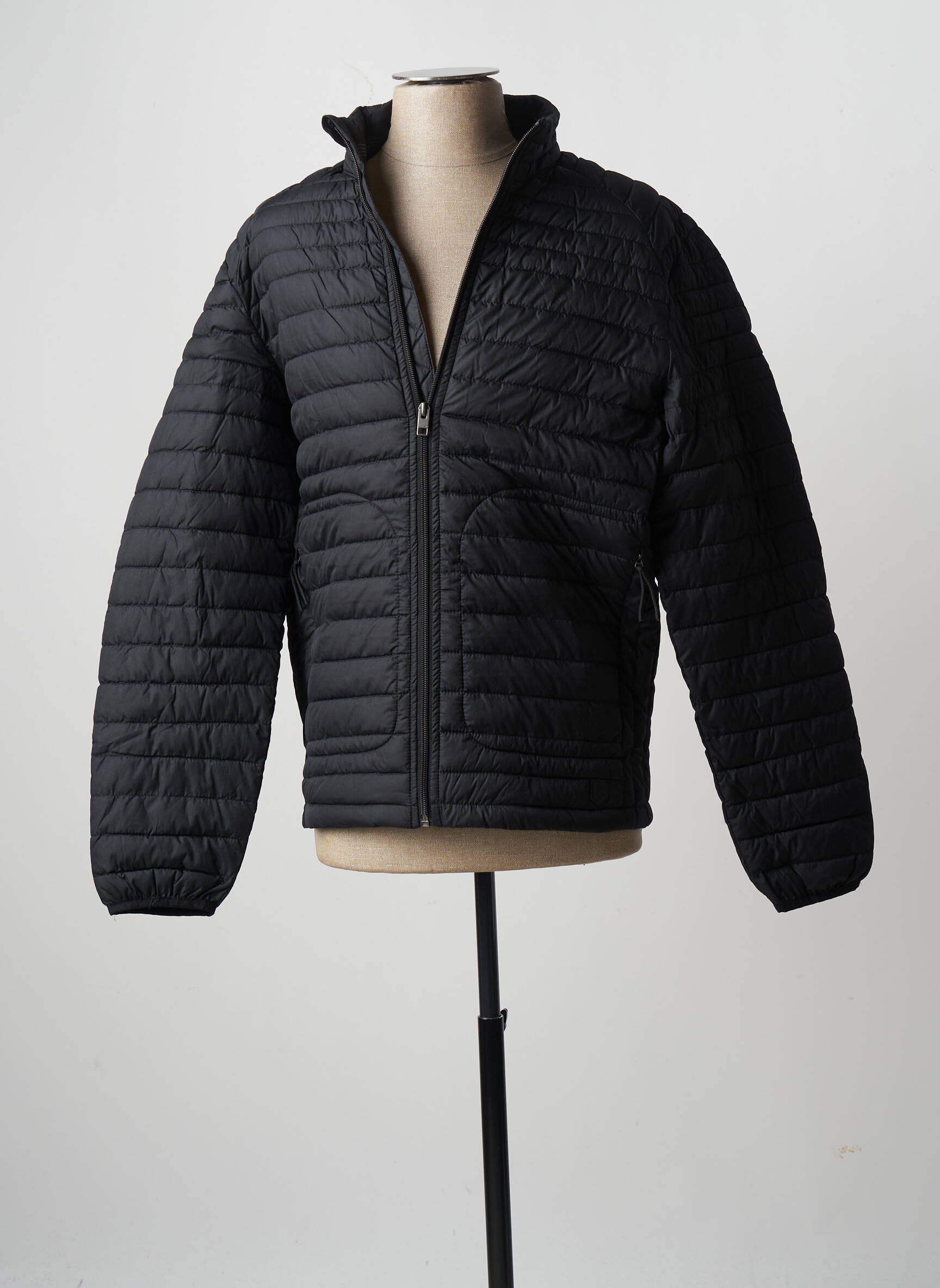 Pūkinė striukė ilgos rankovės be gobtuvų juodas JACK & JONES vyras