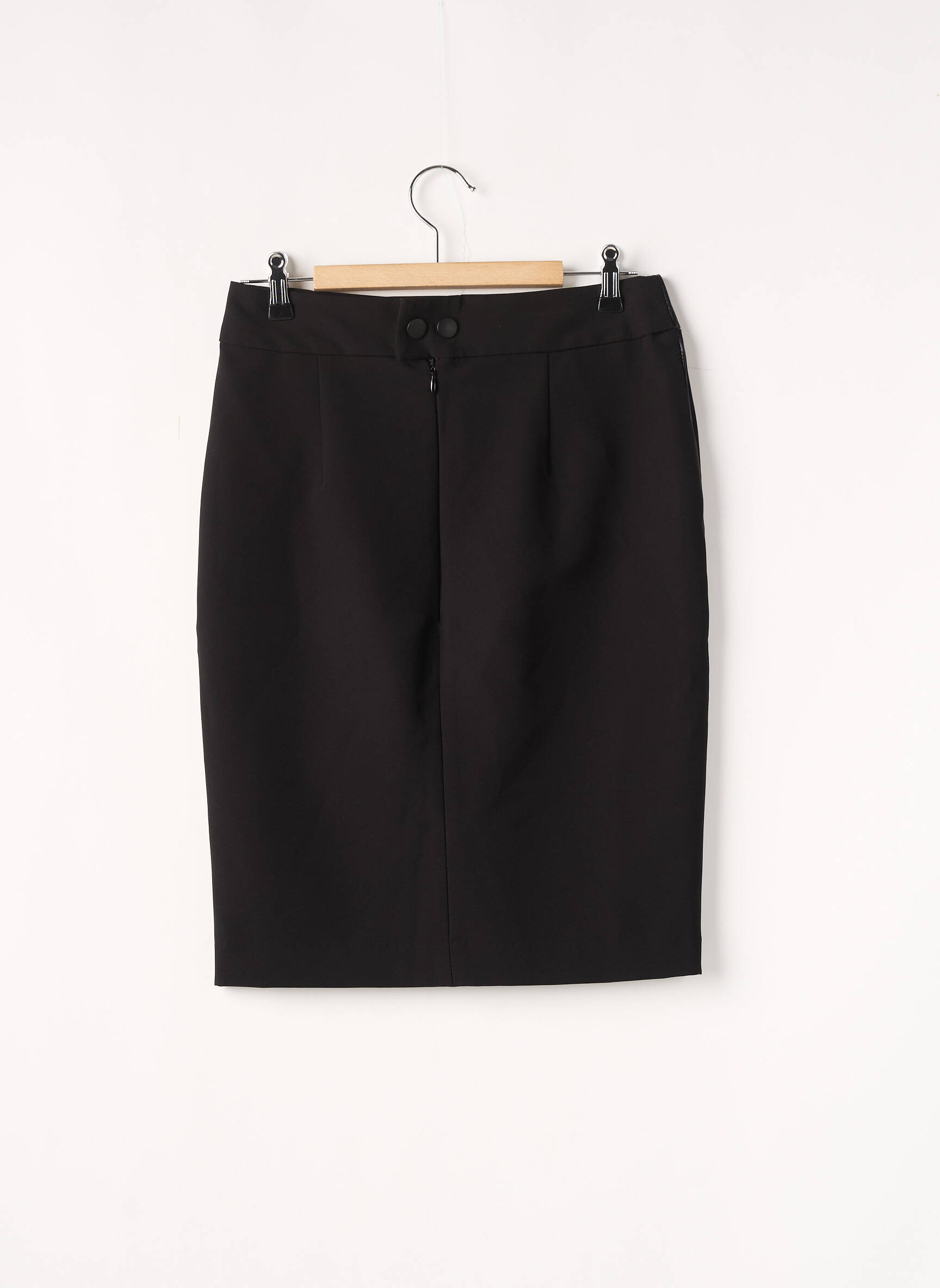 Pusilgis sijonas tamprumas juodas VERO MODA moteris