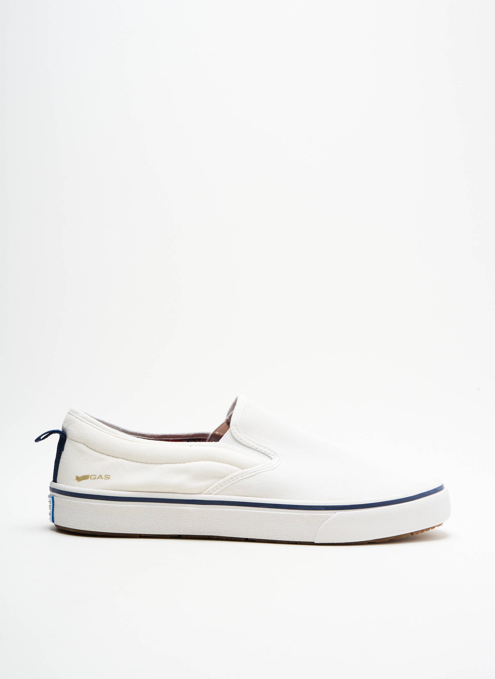 Slip-on batai elastinė uždarymo sistema apvalus mygtukas baltas GAS vyras