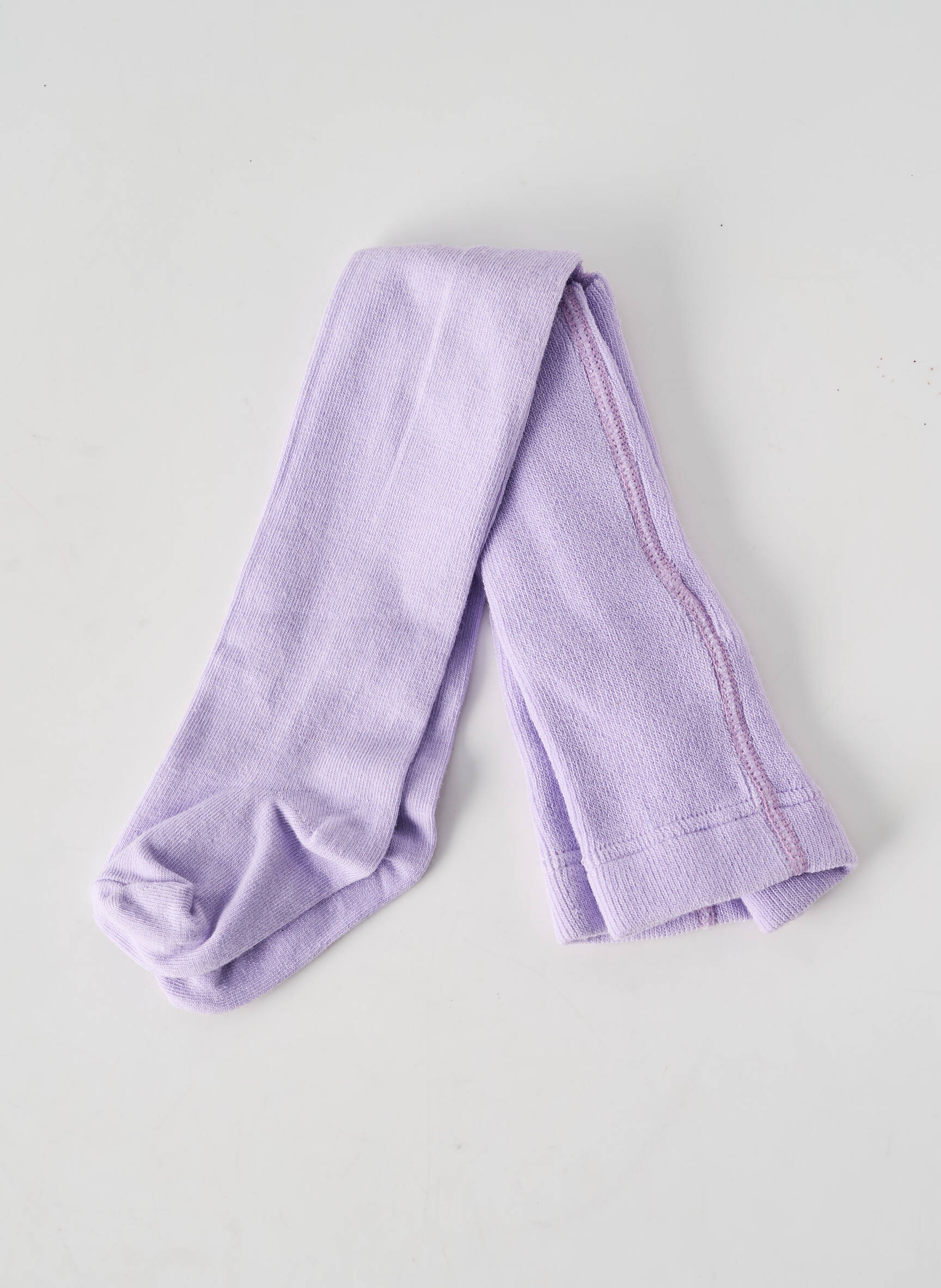 Kojinės tamprumas violetinis MAXIMO mergina