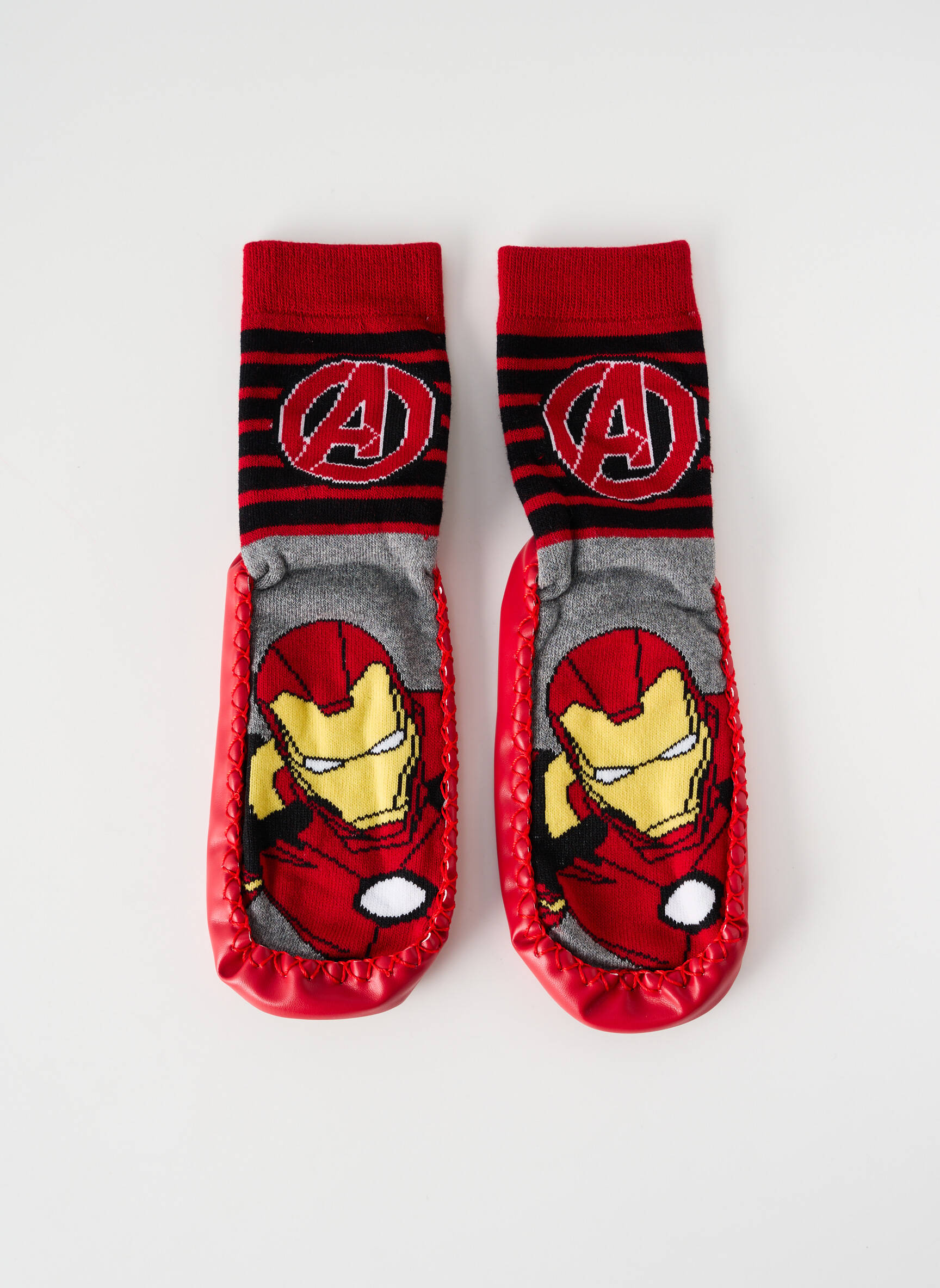 Bateliai/pantofliai apvalus mygtukas apvalus mygtukas raudona MARVEL berniukas