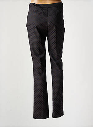 Lieknos kelnės popelinos audinys, kuris pasižymi lygiu ir tankiu paviršiumi. normala dydis rudas ANNA MONTANA moteris