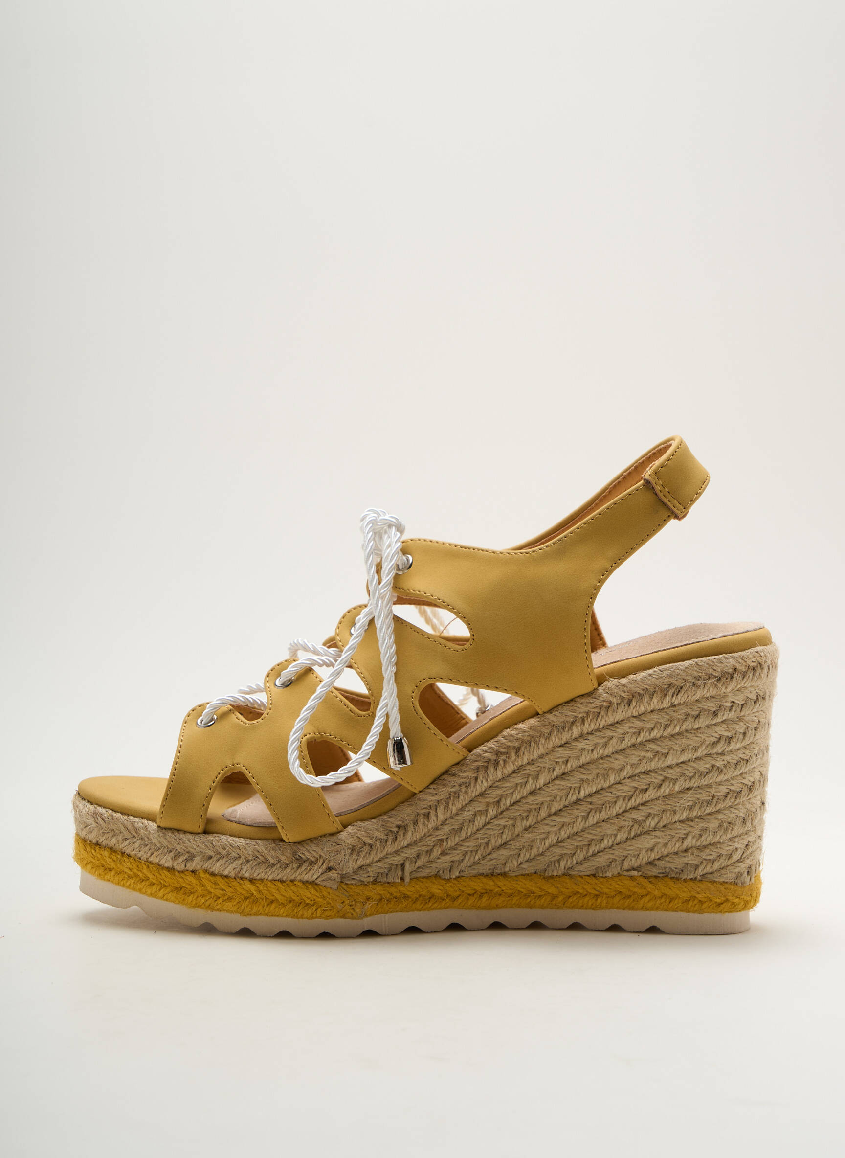 Espadrilės šnervių uždarymas 10 cm ir daugiau aukštakulniai geltona CASSIS COTE D'AZUR moteris