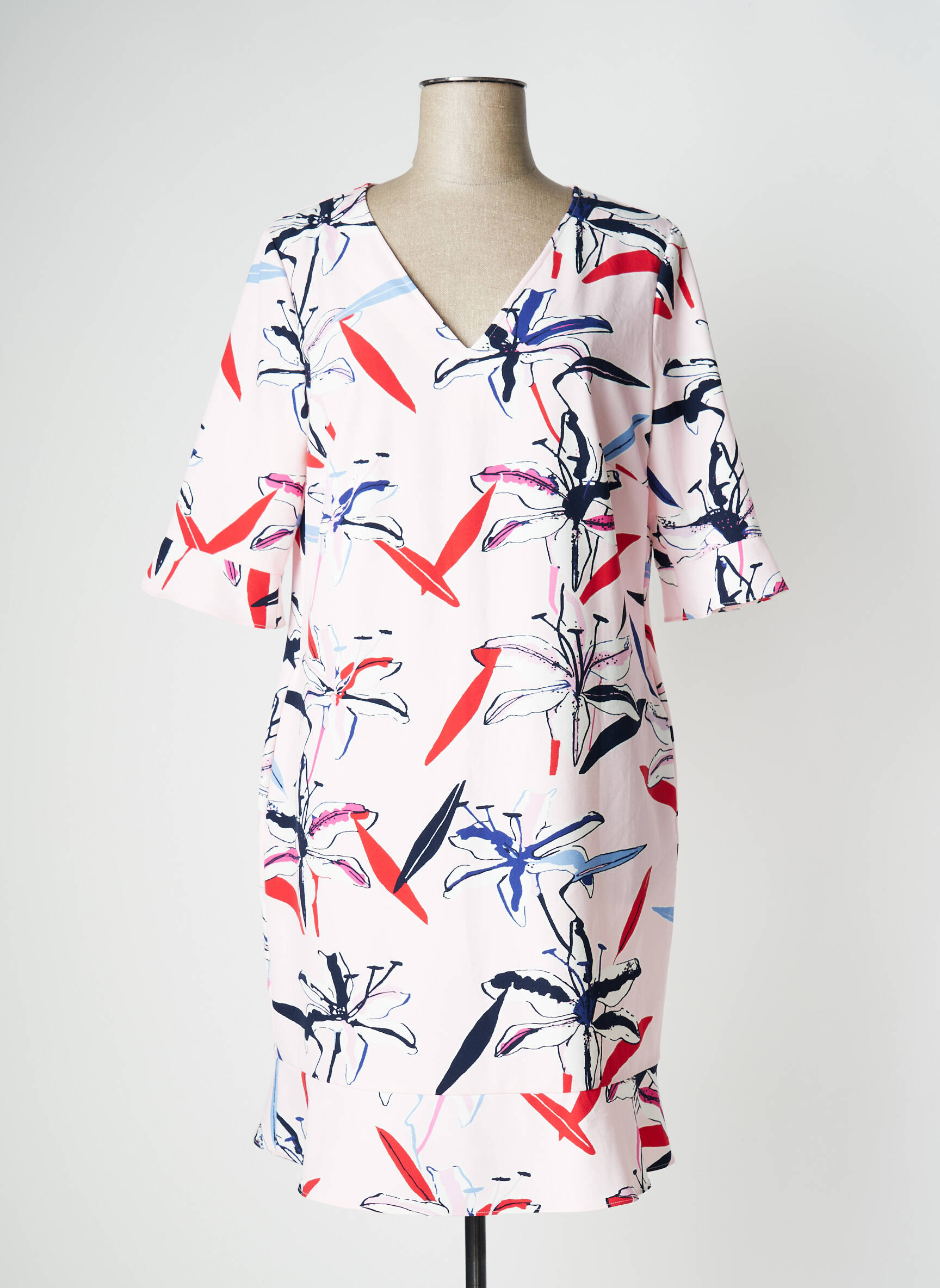 Pusilgių suknelė gėlių raštas 3/4 rankovės rožinė ROBE LEGERE BY VERA MONT moteris