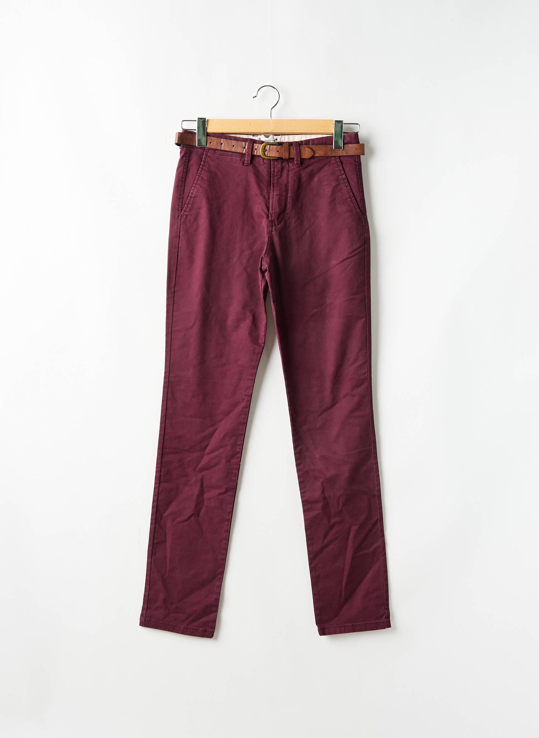 Chino kelnė popelinos audinys, kuris pasižymi lygiu ir tankiu paviršiumi. normala dydis raudona JACK & JONES vyras