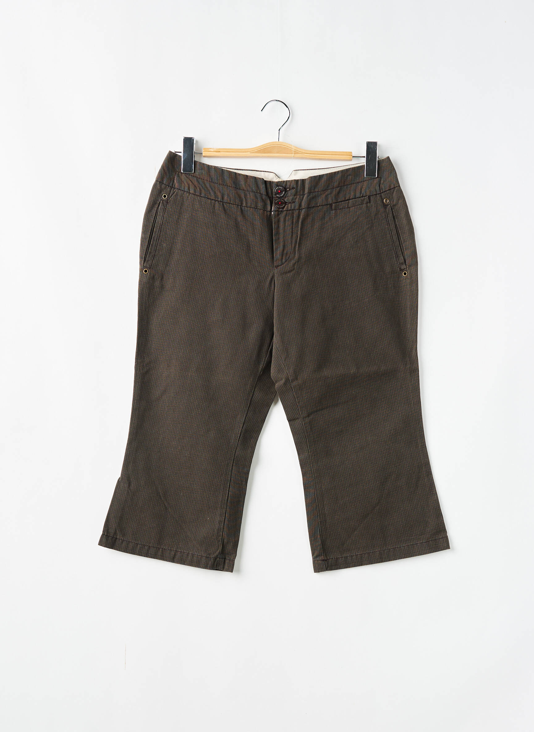 Bermudas popelinos audinys, kuris pasižymi lygiu ir tankiu paviršiumi. normala dydis pilka SCHOOL RAG vyras