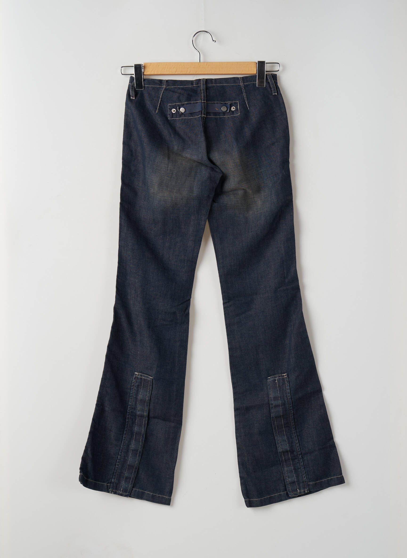 Bootcut džinsai normala dydis normala dydis mėlyna TEDDY SMITH moteris
