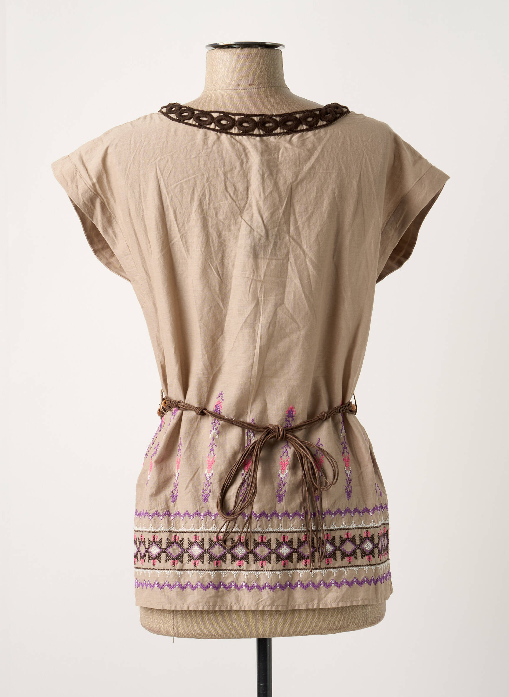 Viršūnė bežinis VERO MODA moteris