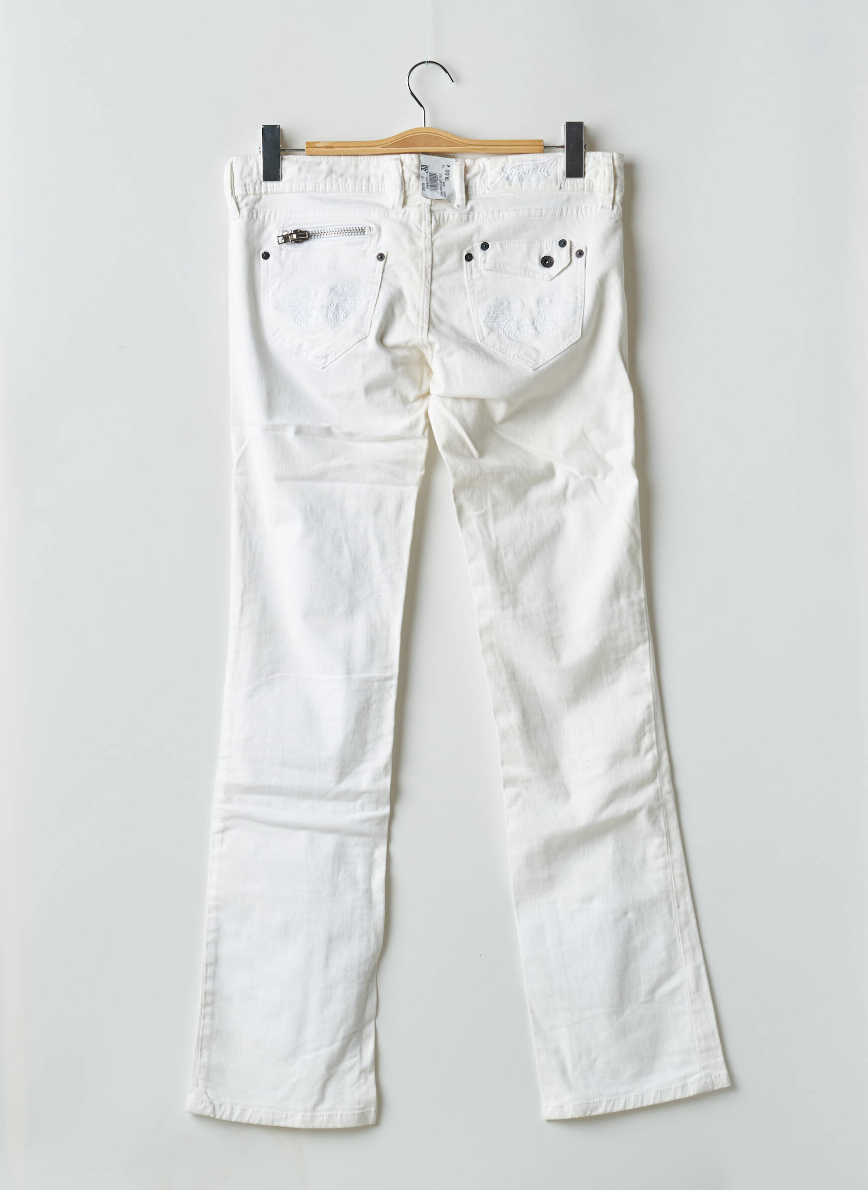 Tiesi kelnė popelinos audinys, kuris pasižymi lygiu ir tankiu paviršiumi. maža dydžio baltas KAPORAL moteris
