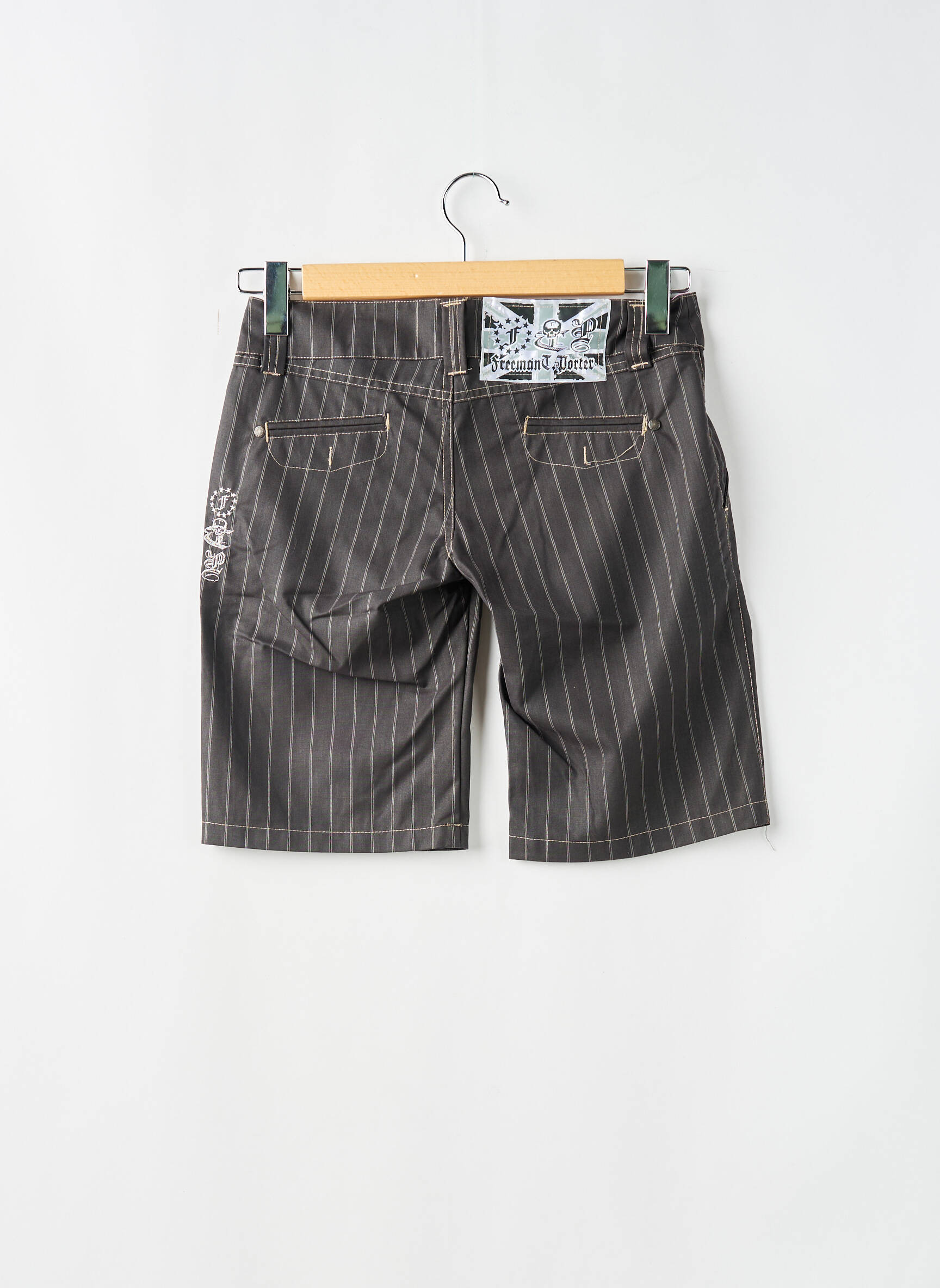 Bermudas tiesi kirpimas pilka FREEMAN T.PORTER moteris