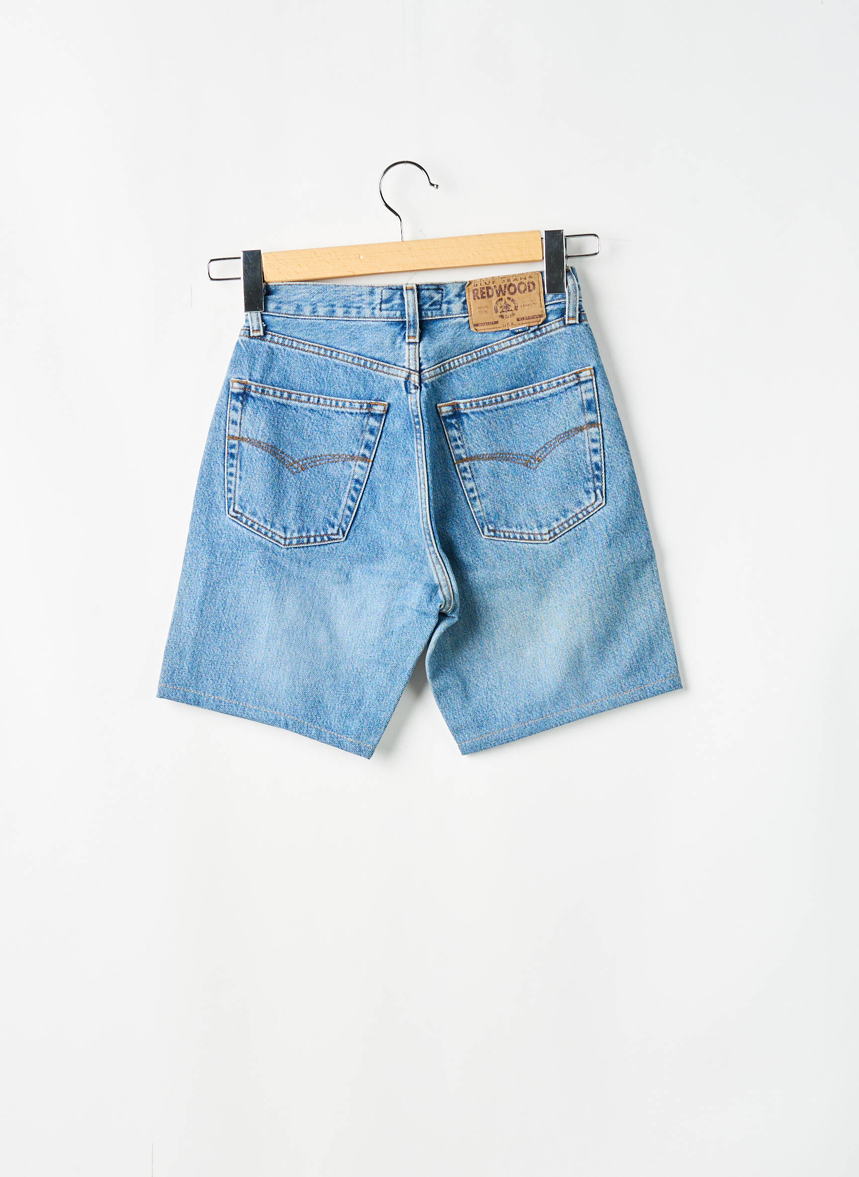 Bermudas tiesi kirpimas mėlyna REDWOOD moteris