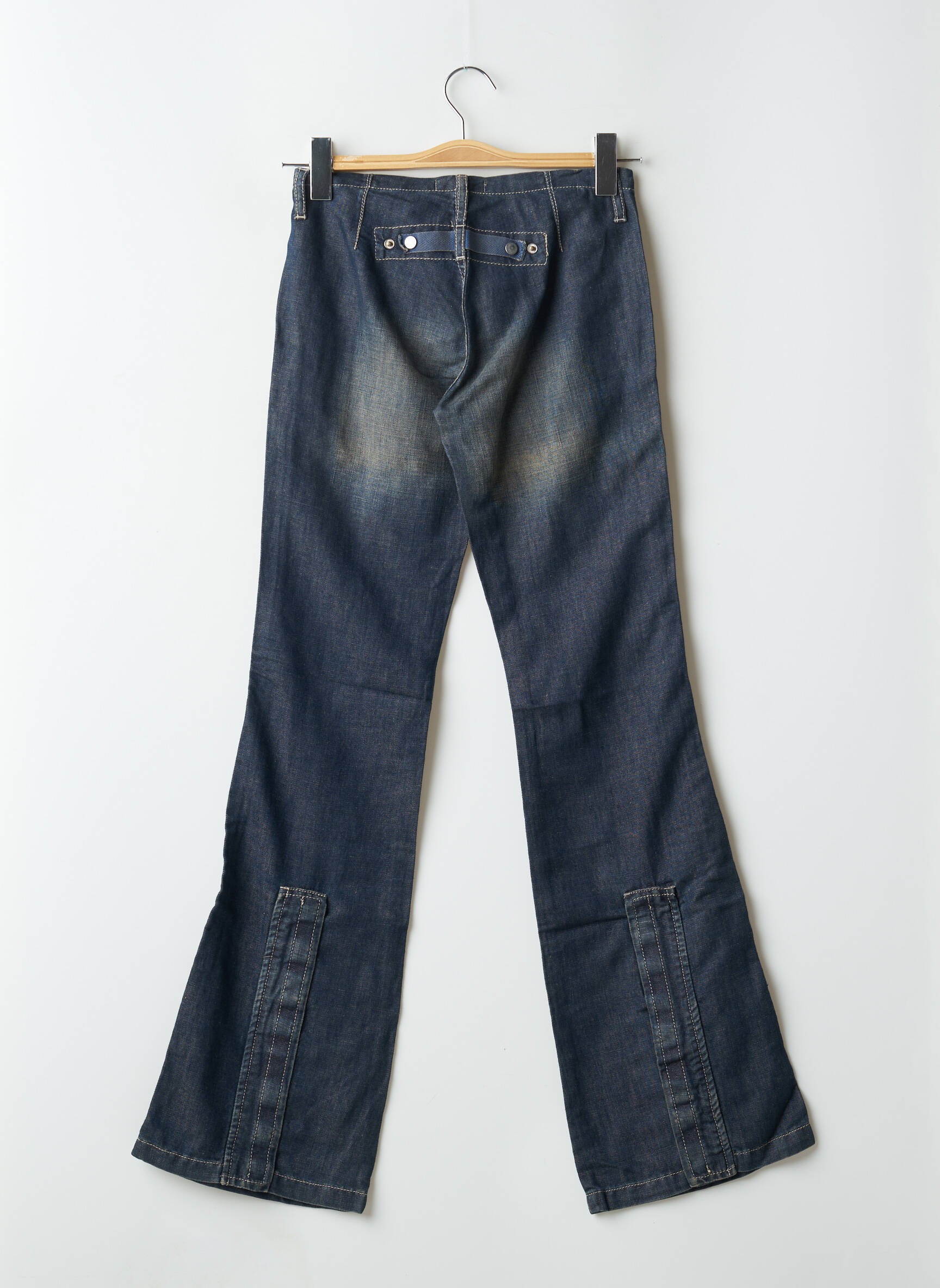 Bootcut džinsai normala dydis normala dydis mėlyna TEDDY SMITH moteris
