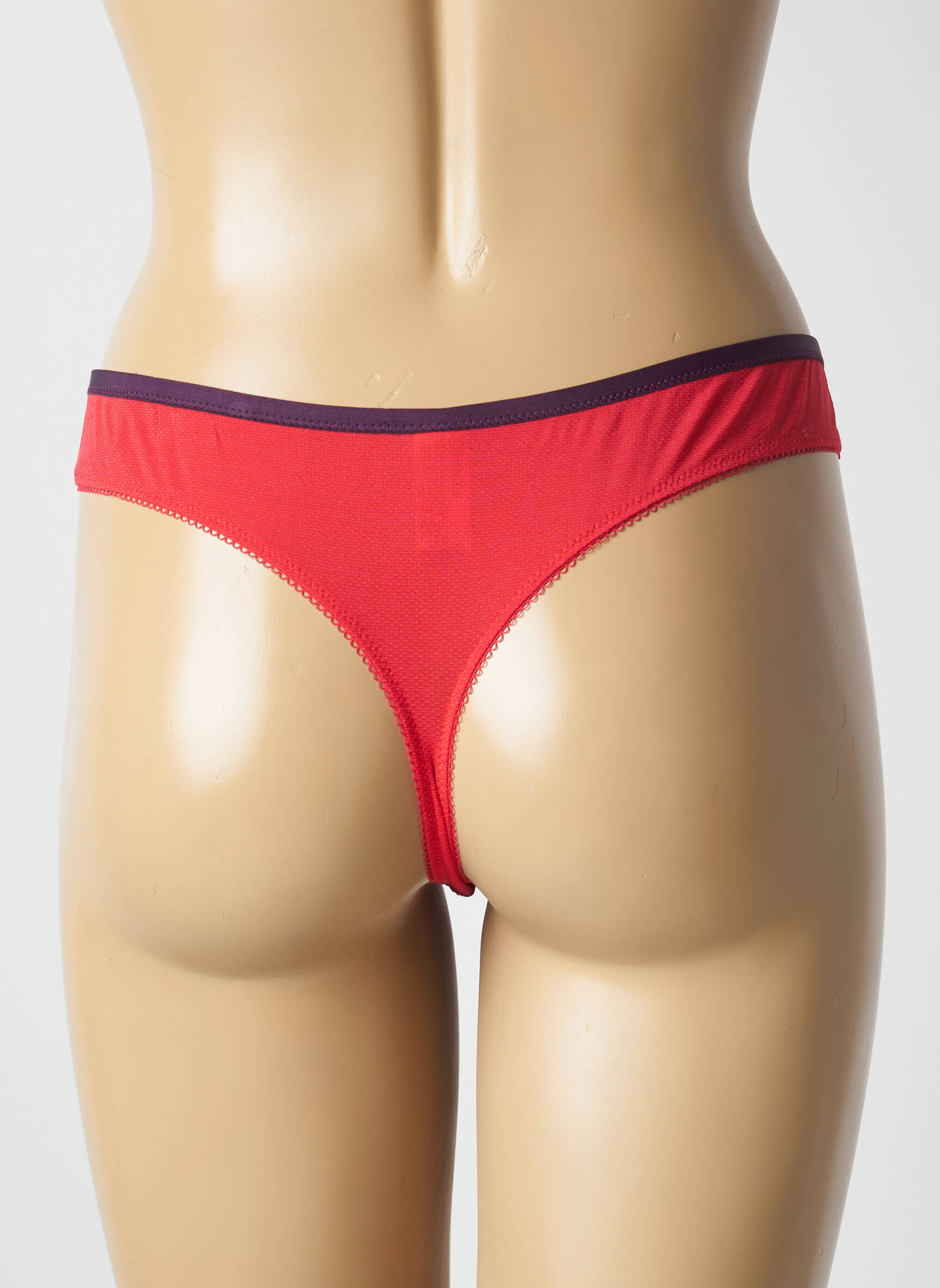 Tanga satino efektas raudona HUIT moteris