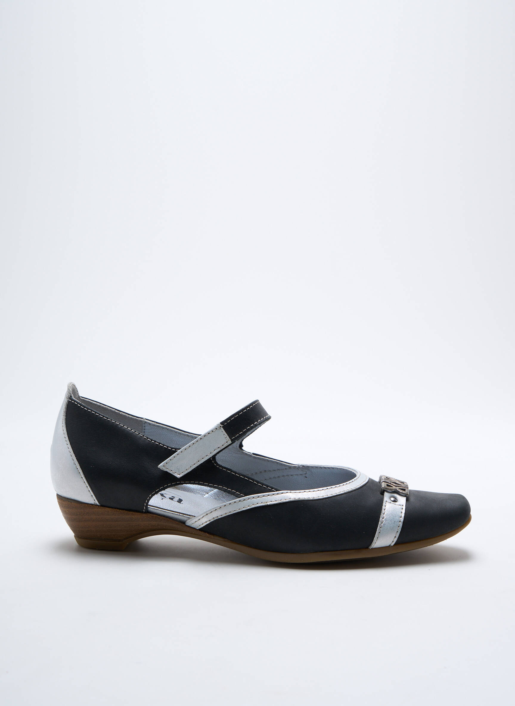 Balerinos velcro užsegimas plokščias kulnas iki 3 cm juodas ARTIKA SOFT moteris