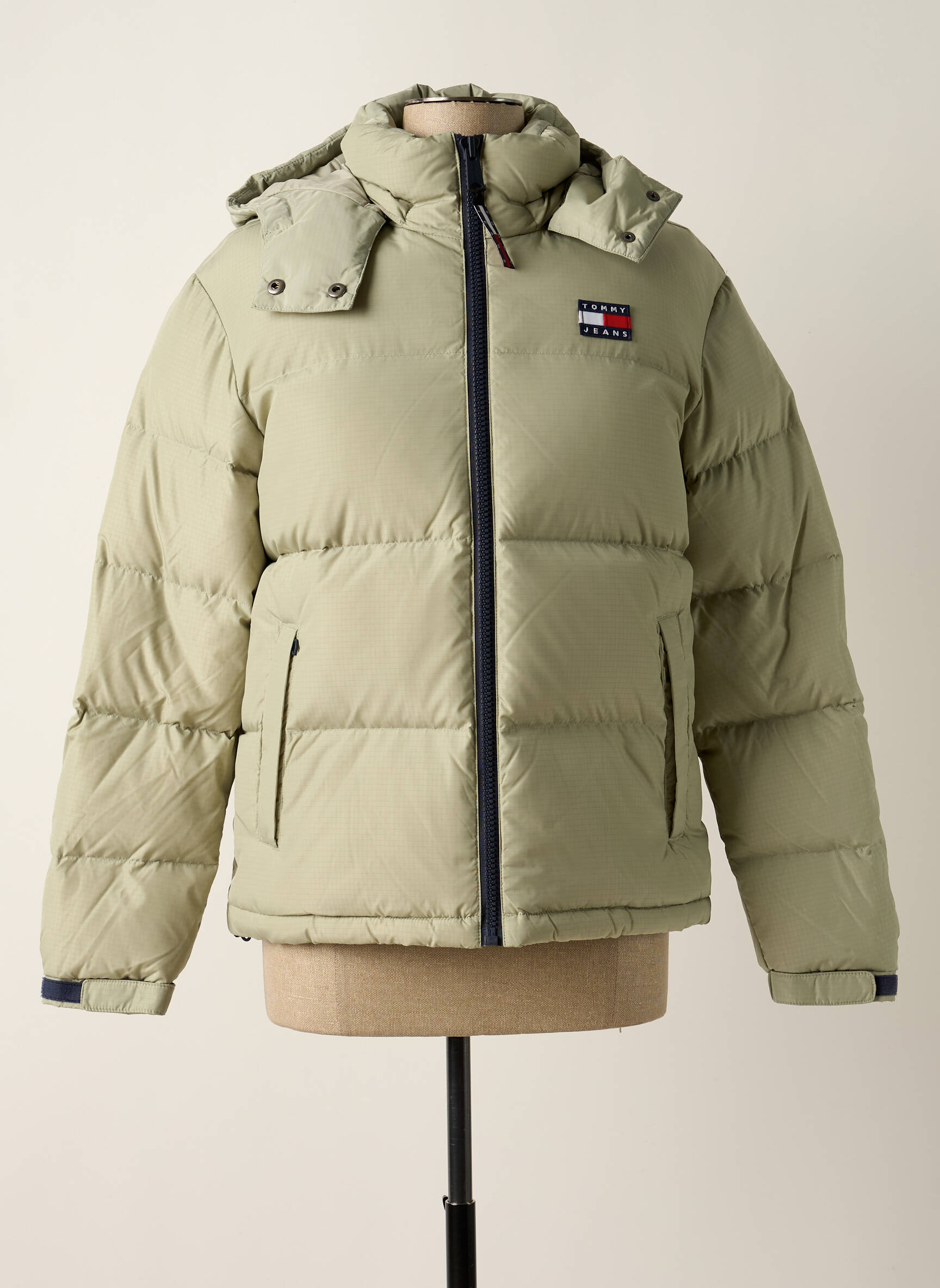 Pūkinė striukė su gobtuvu su gobtuvu žalias TOMMY HILFIGER moteris
