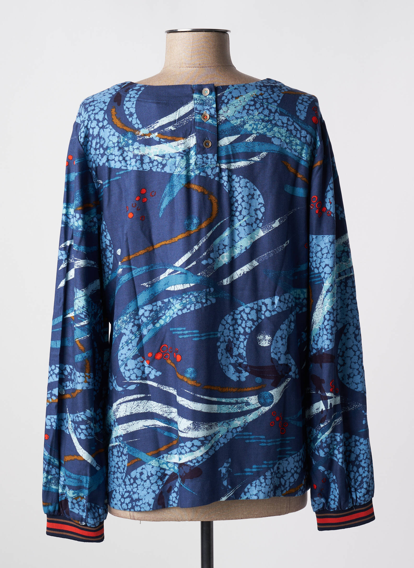 Bluzonai popelinos audinys, kuris pasižymi lygiu ir tankiu paviršiumi. ilgos rankovės mėlyna WHITE STUFF moteris