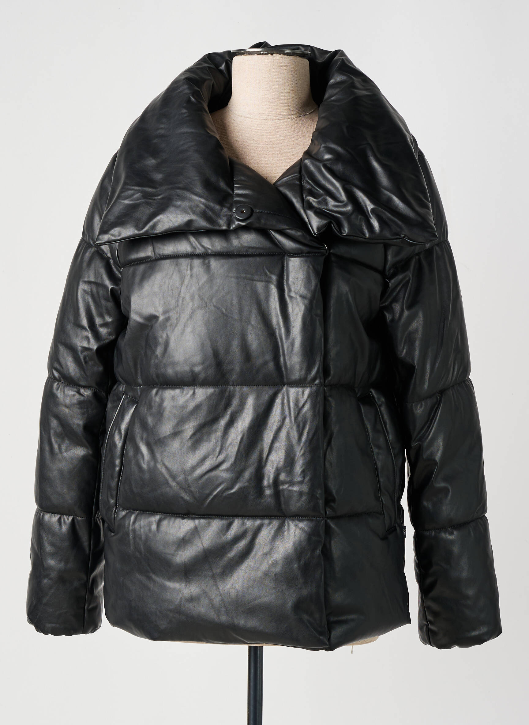 Pūkinė striukė ilgos rankovės be gobtuvų juodas EDC BY ESPRIT moteris