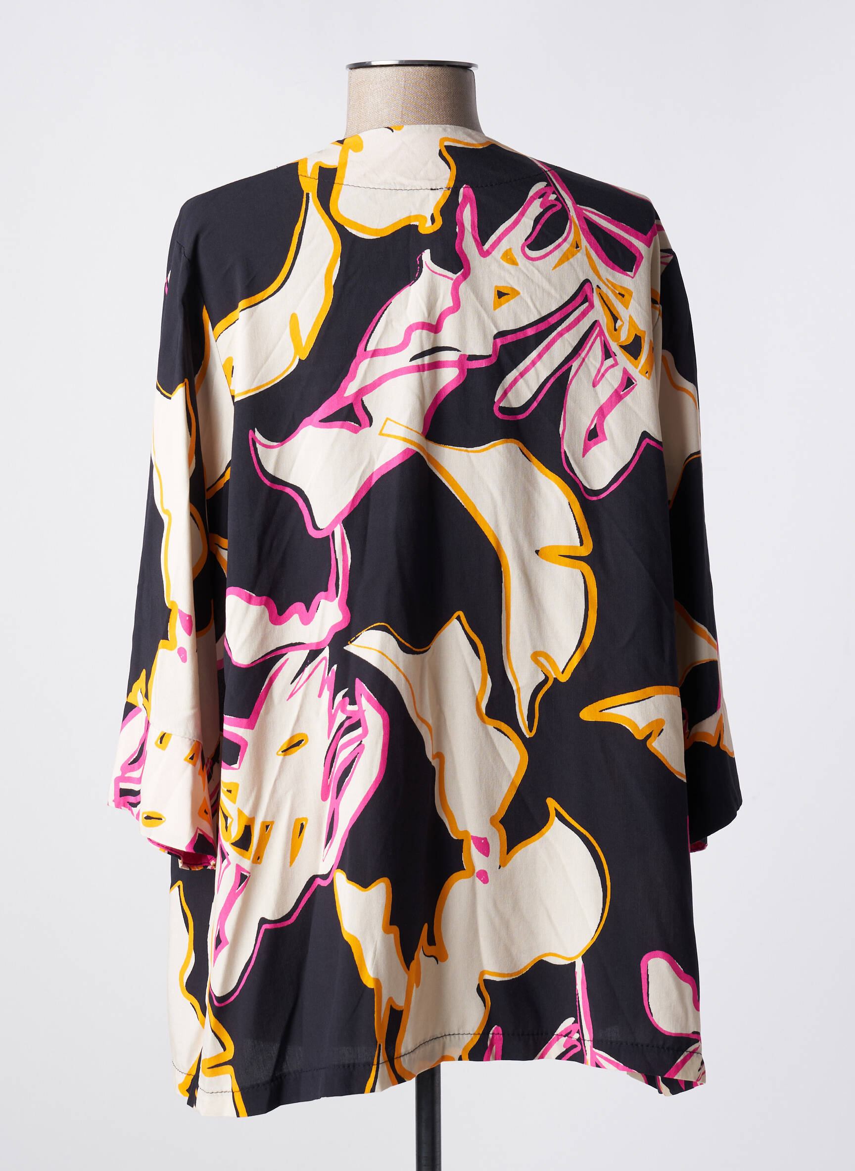 Kimono striukė fantazijos raštas juodas SCORZZO moteris