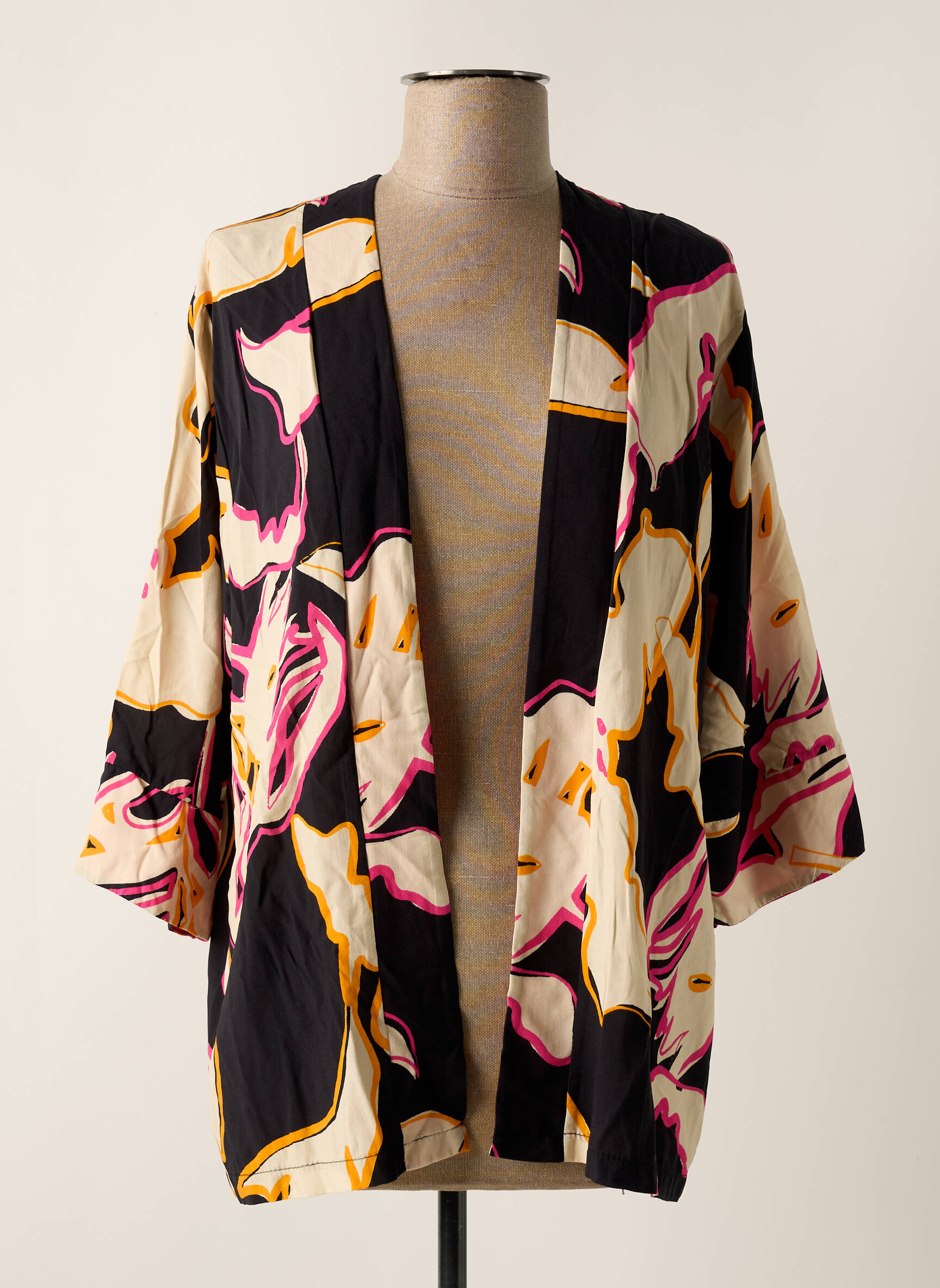Kimono striukė fantazijos raštas juodas SCORZZO moteris