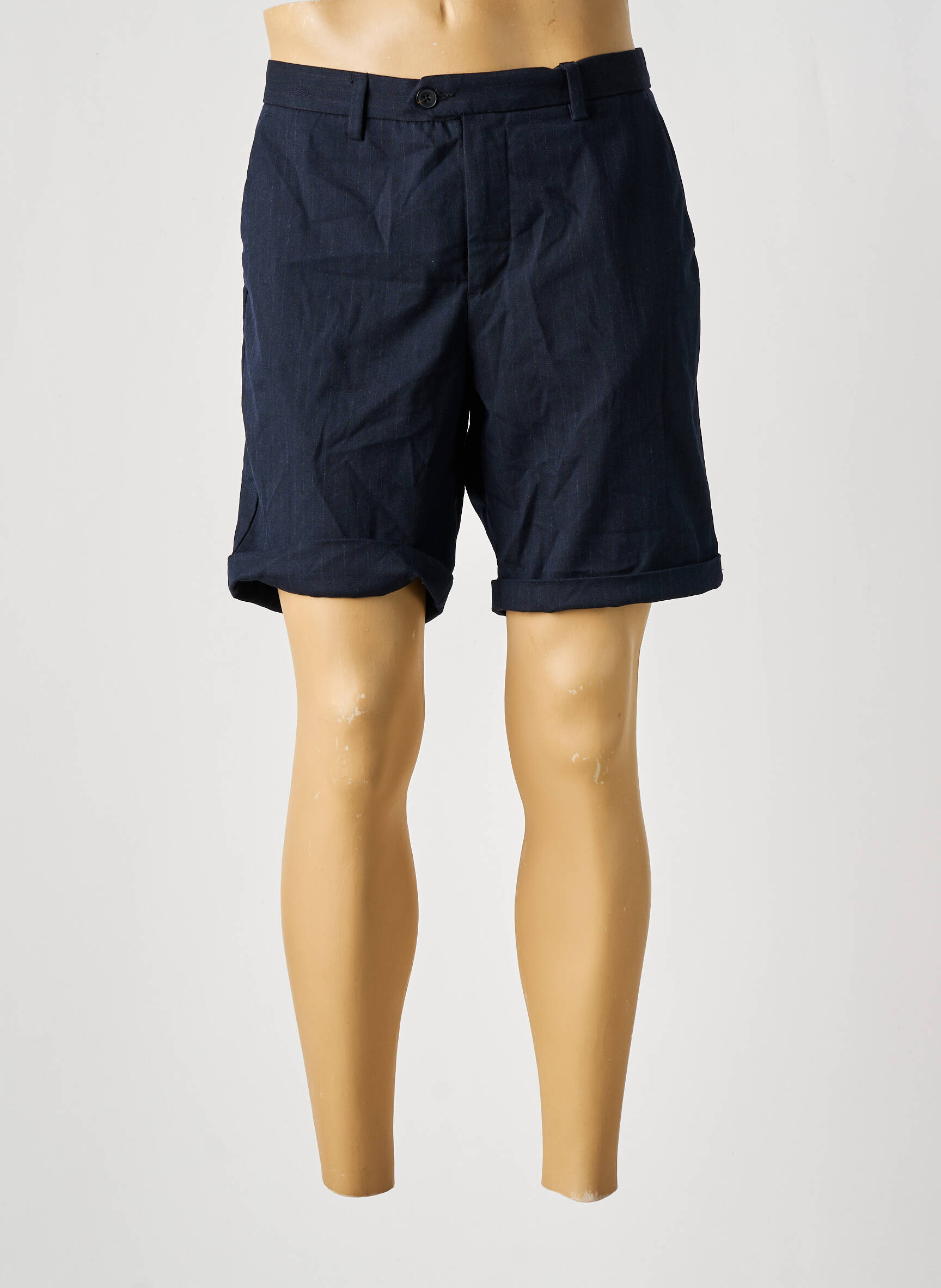 Bermudas popelinos audinys, kuris pasižymi lygiu ir tankiu paviršiumi. normala dydis mėlyna JACK & JONES vyras
