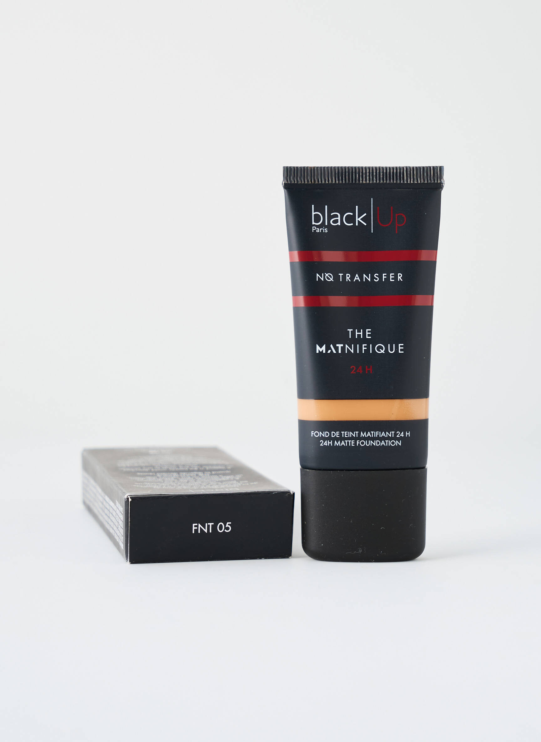Pagrindas kremas BLACK UP moteris