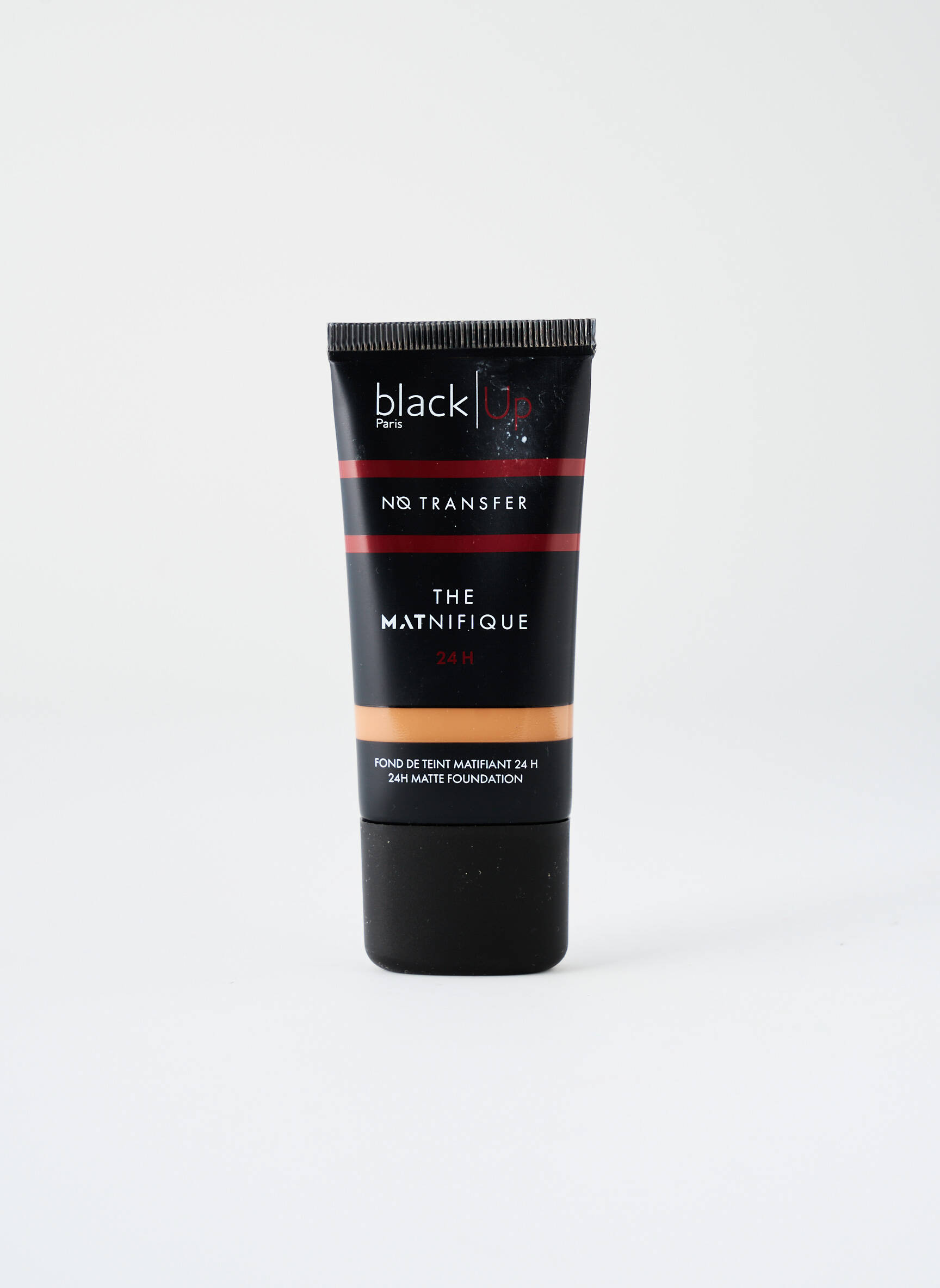 Pagrindas  kremas BLACK UP moteris