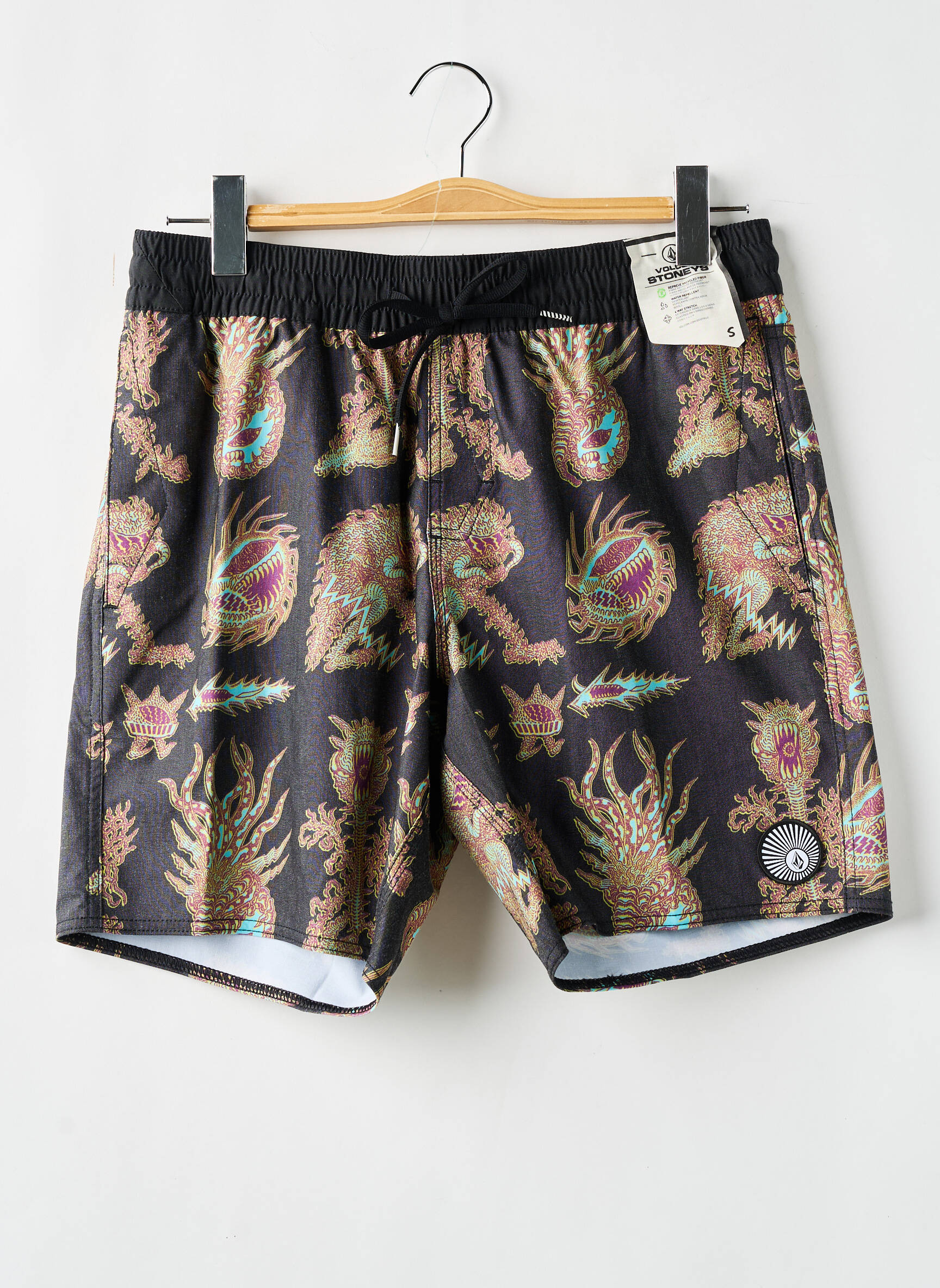 Maudymosi šortas fantazijos raštas juodas VOLCOM vyras