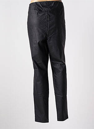 Pantalon lieknas juodas KJBRAND moteris