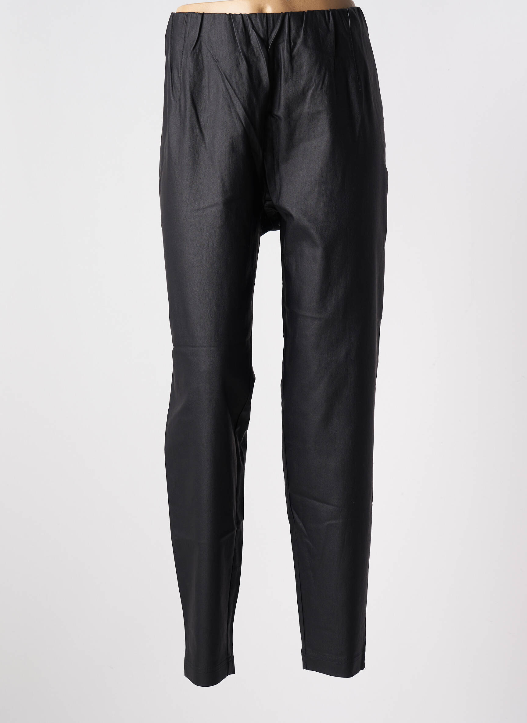 Pantalon lieknas juodas KJBRAND moteris